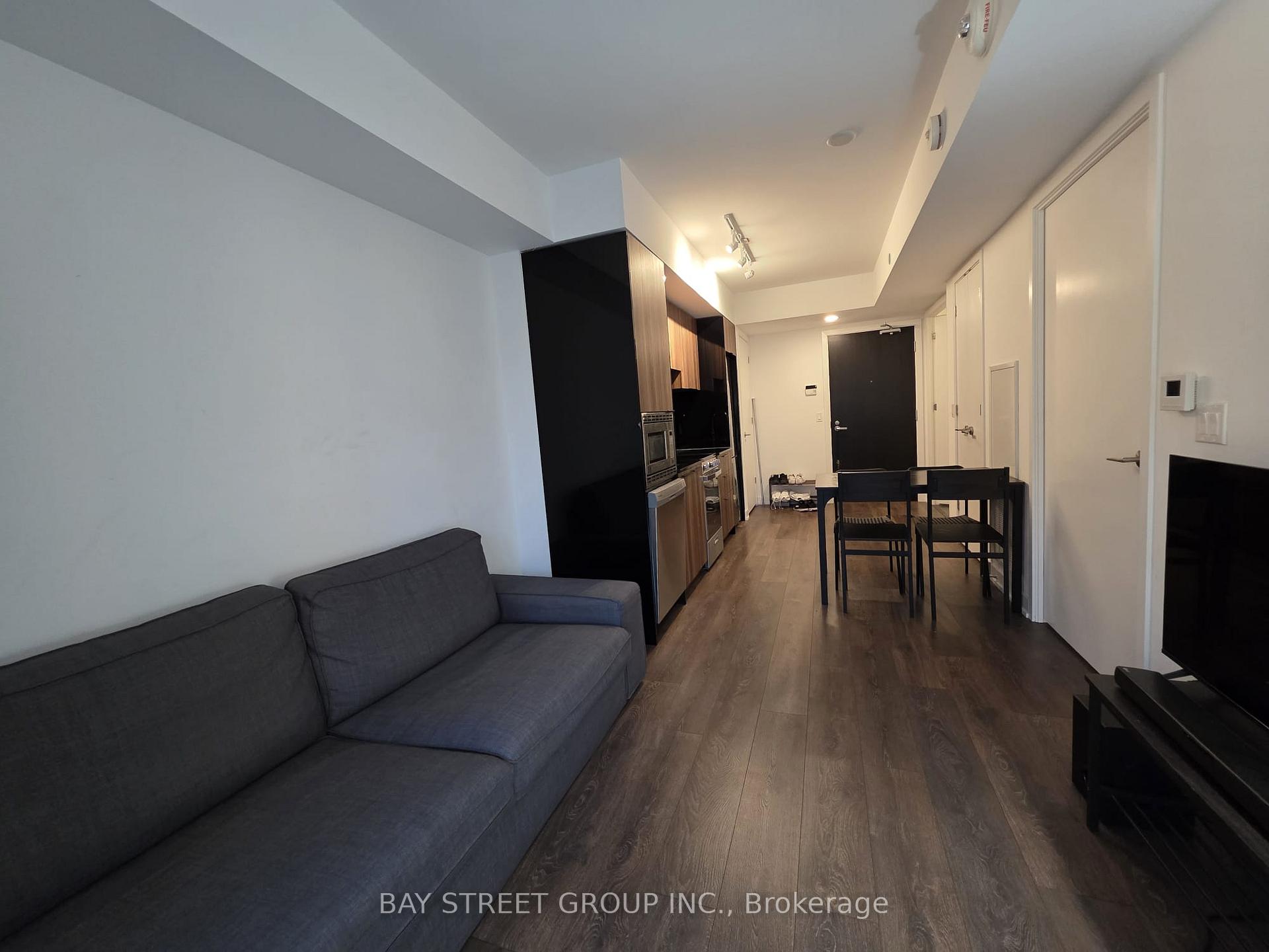 Photo 5 of Unit 1301, 18 Maitland Terrace, Toronto, Church-Yonge Corridor — HOMEH