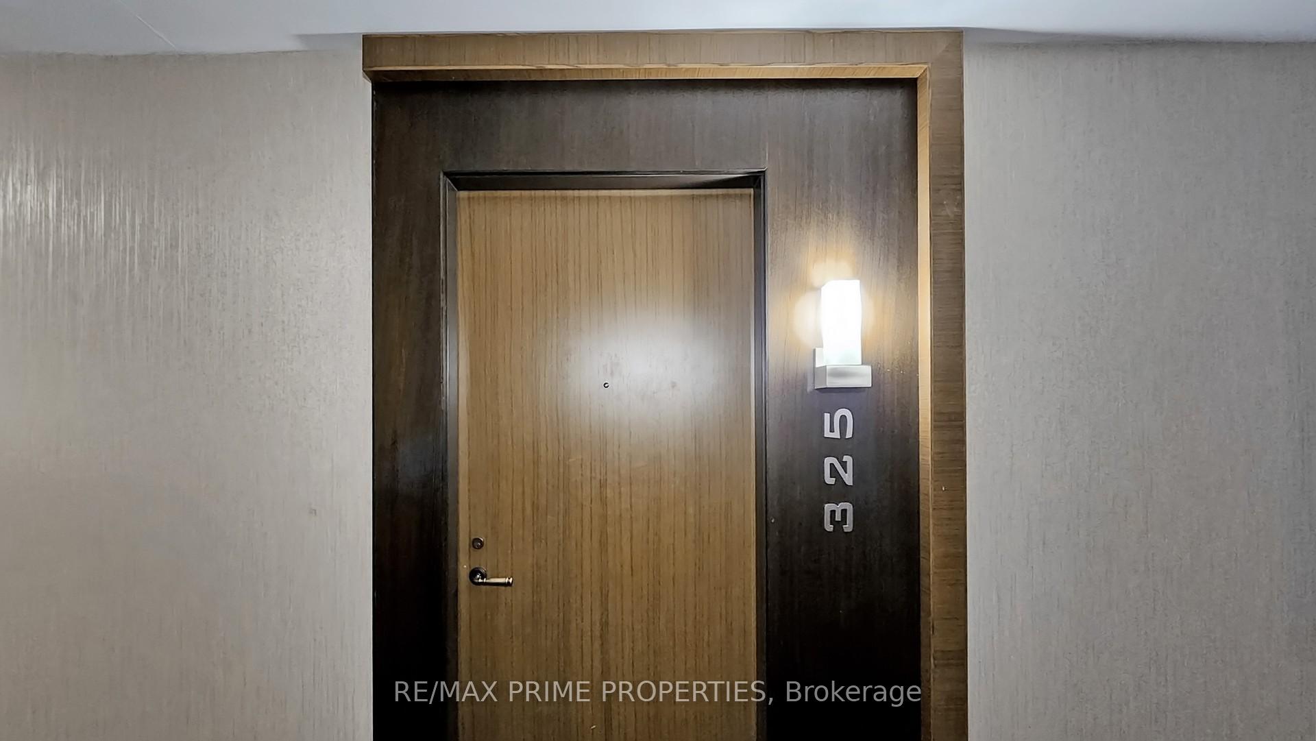 Photo 4 of Unit 325, 8228 Birchmount Road, Markham, Unionville — HOMEH