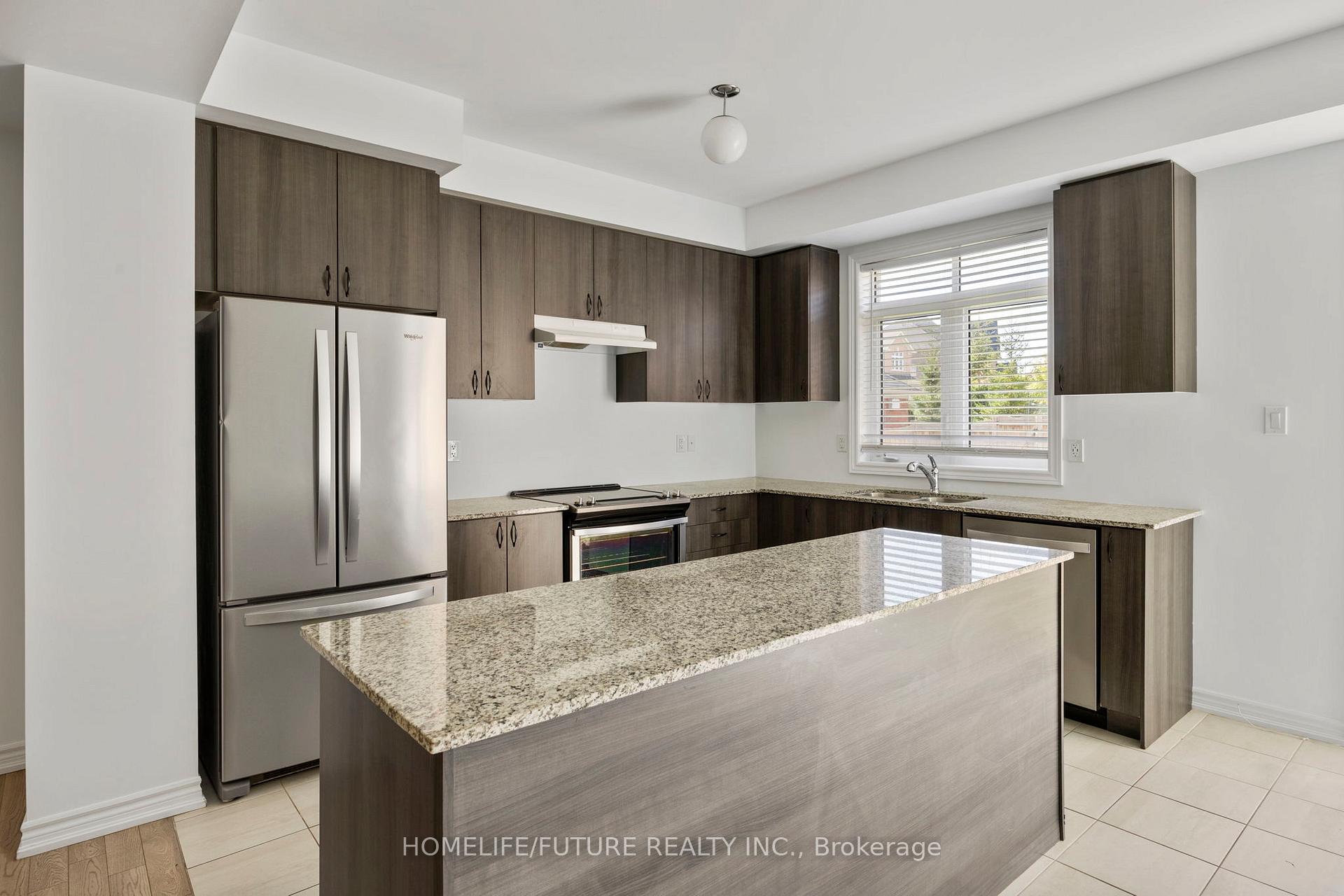 Photo 14 of 10 Brent Crescent, Clarington, Bowmanville — HOMEH