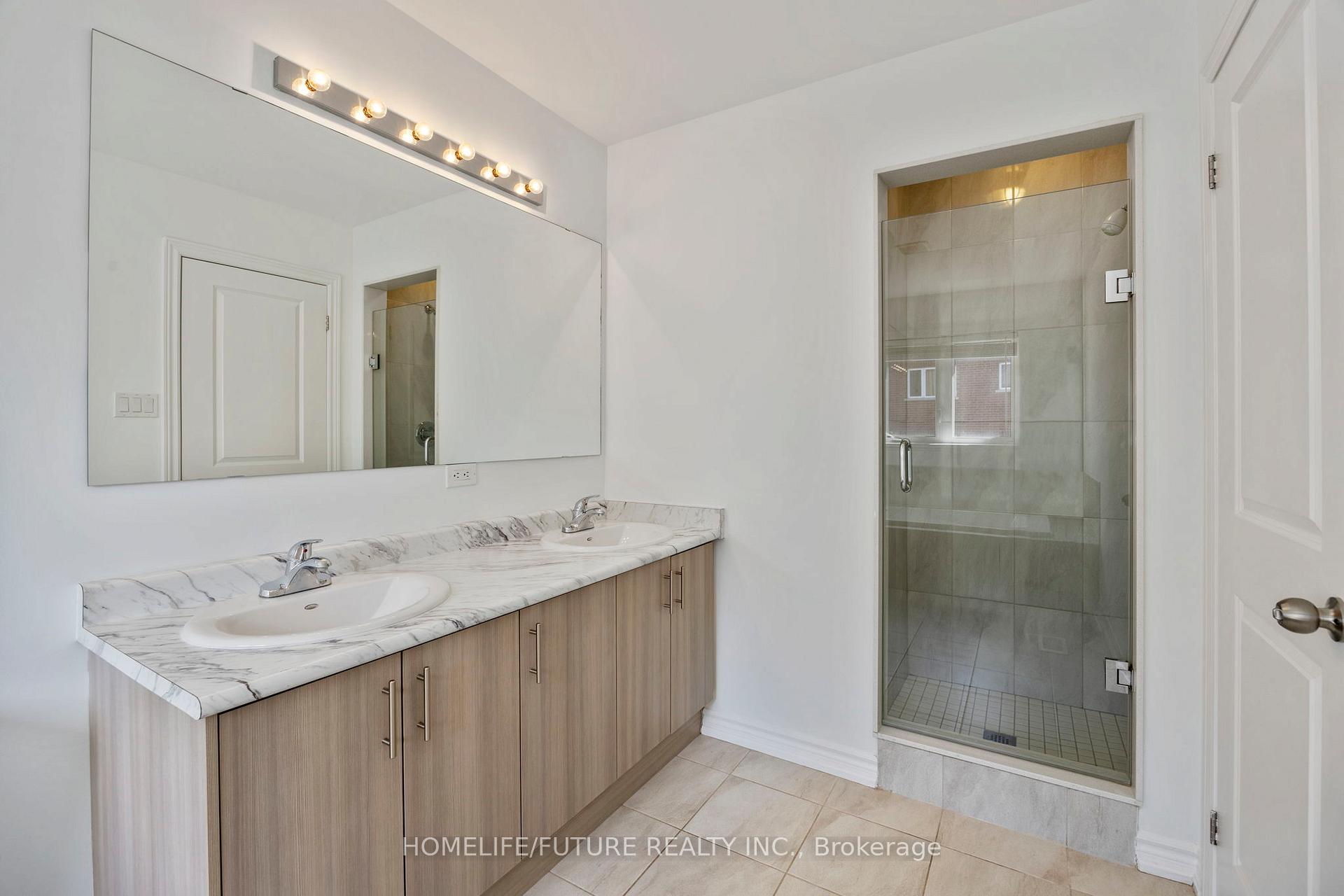 Photo 31 of 10 Brent Crescent, Clarington, Bowmanville — HOMEH