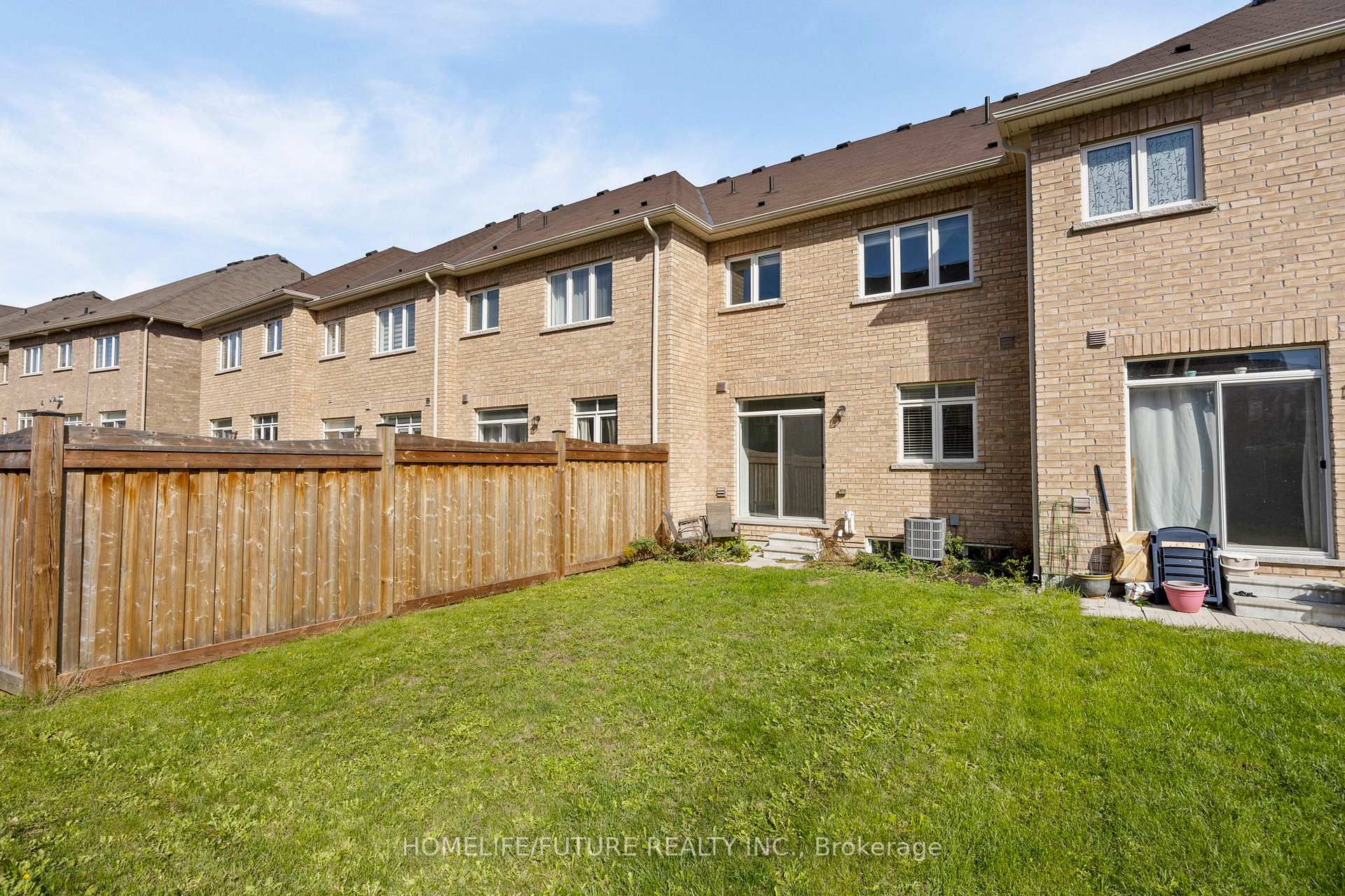 Photo 39 of 10 Brent Crescent, Clarington, Bowmanville — HOMEH