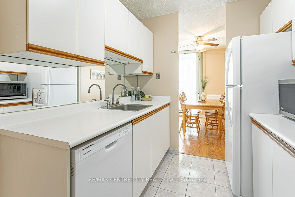 Photo 13 of Unit 110, 1103 Jalna Boulevard, London, South X — HOMEH