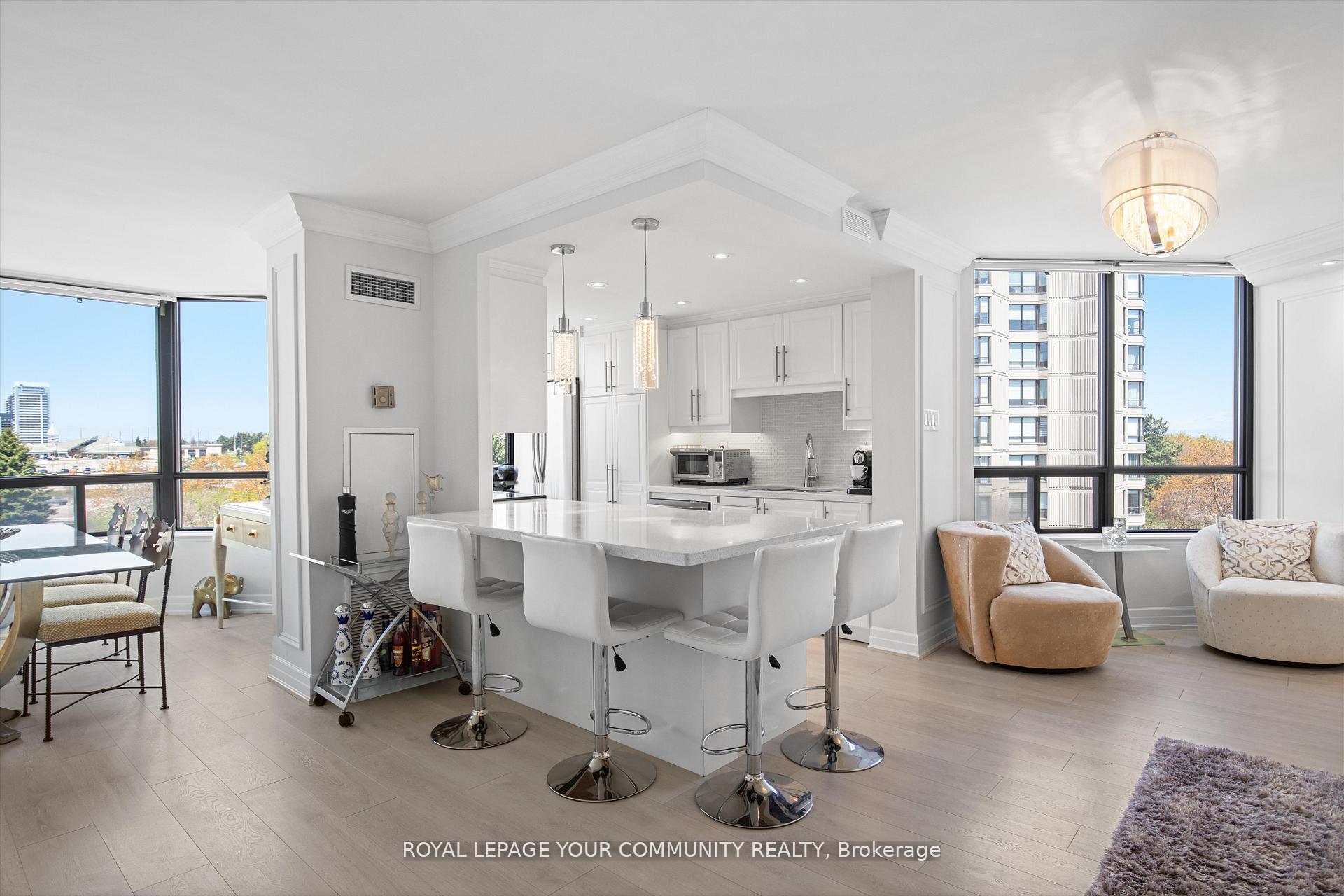 Photo 5 of Unit 503, 7420 Bathurst Street, Vaughan, Brownridge — HOMEH