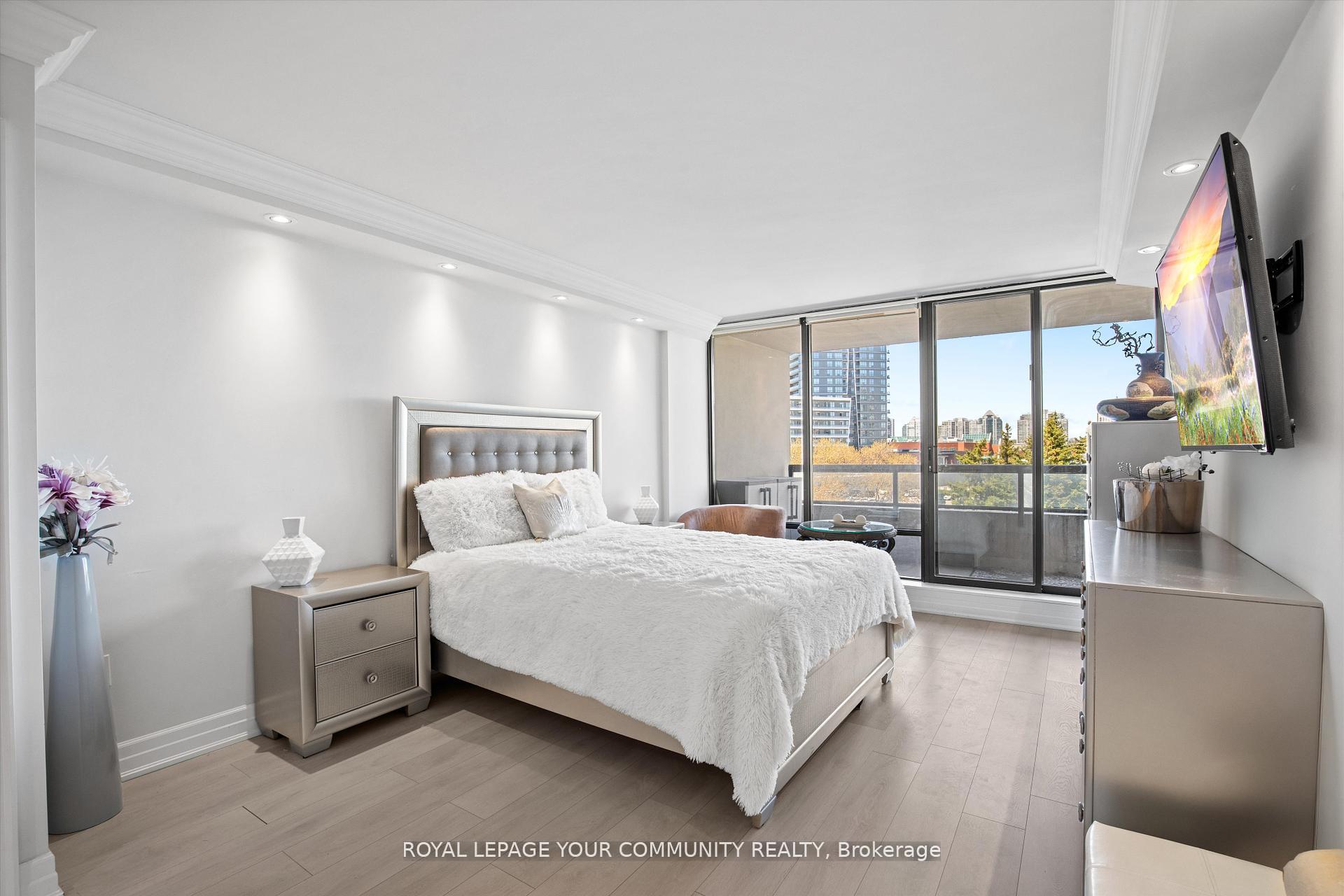 Photo 12 of Unit 503, 7420 Bathurst Street, Vaughan, Brownridge — HOMEH