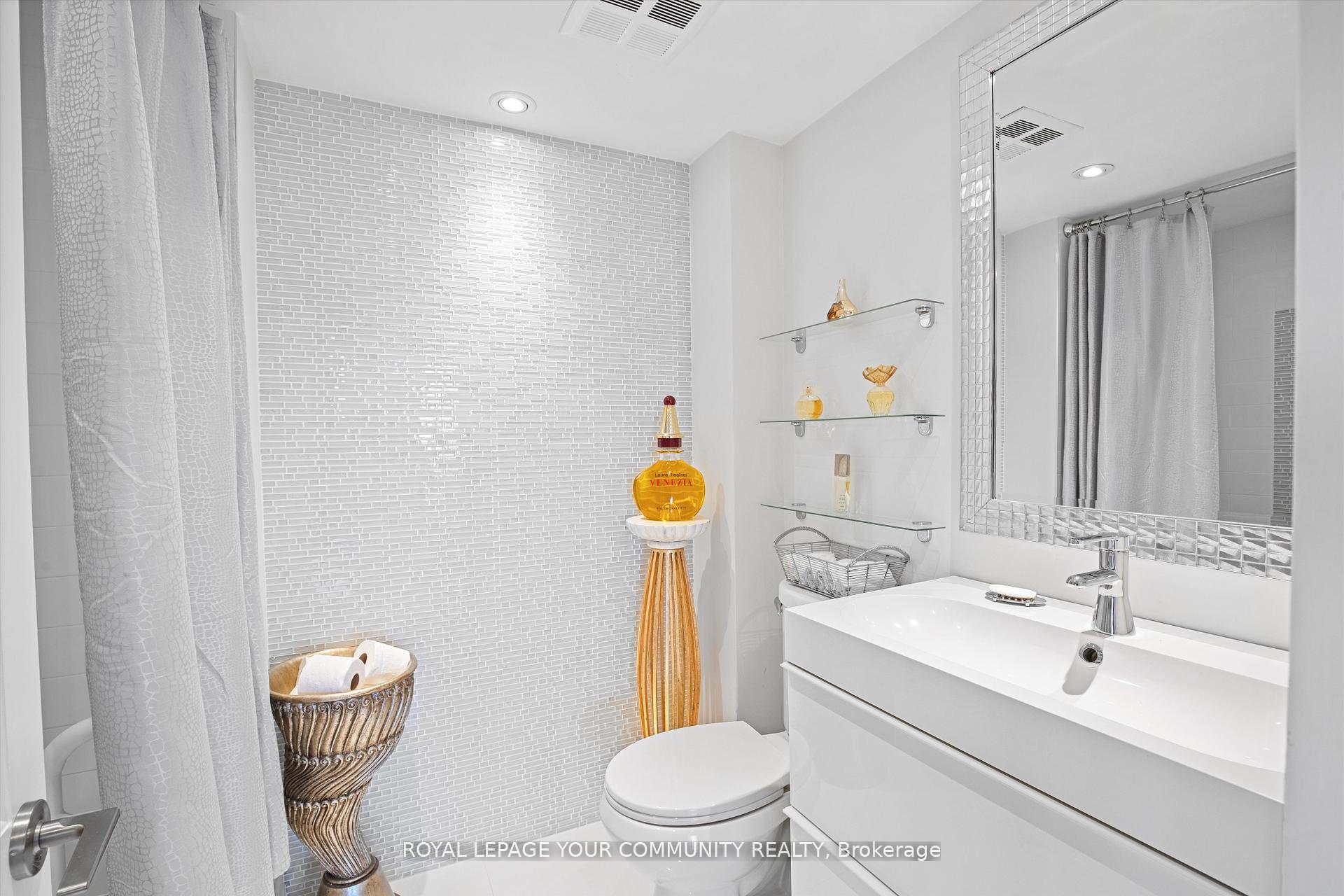 Photo 17 of Unit 503, 7420 Bathurst Street, Vaughan, Brownridge — HOMEH