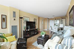 Photo 7 of Unit 913, 555 Brittany Drive, Ottawa, Viscount Alexander Park — HOMEH