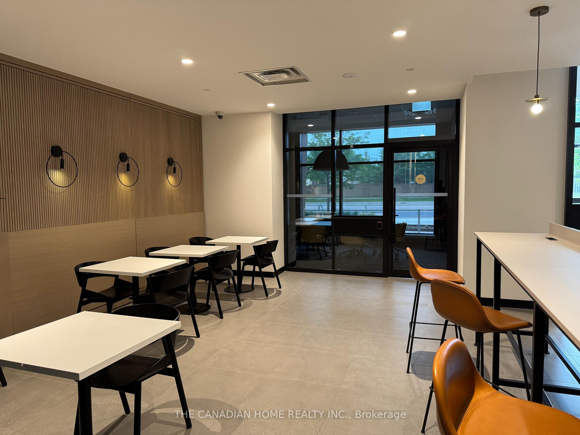 Photo 5 of Unit A820, 7950 Bathurst Street, Vaughan, Beverley Glen — HOMEH