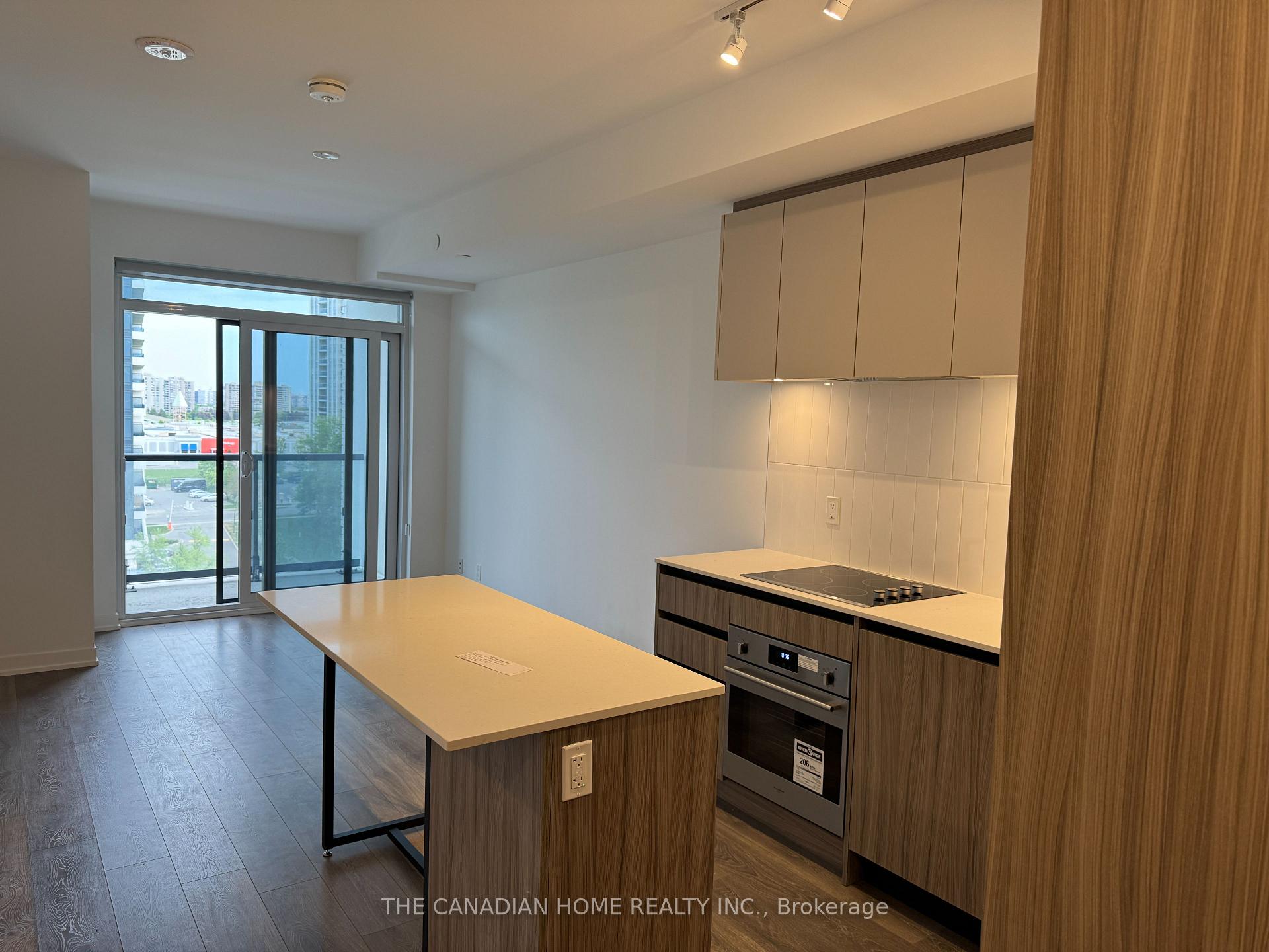 Photo 13 of Unit A820, 7950 Bathurst Street, Vaughan, Beverley Glen — HOMEH