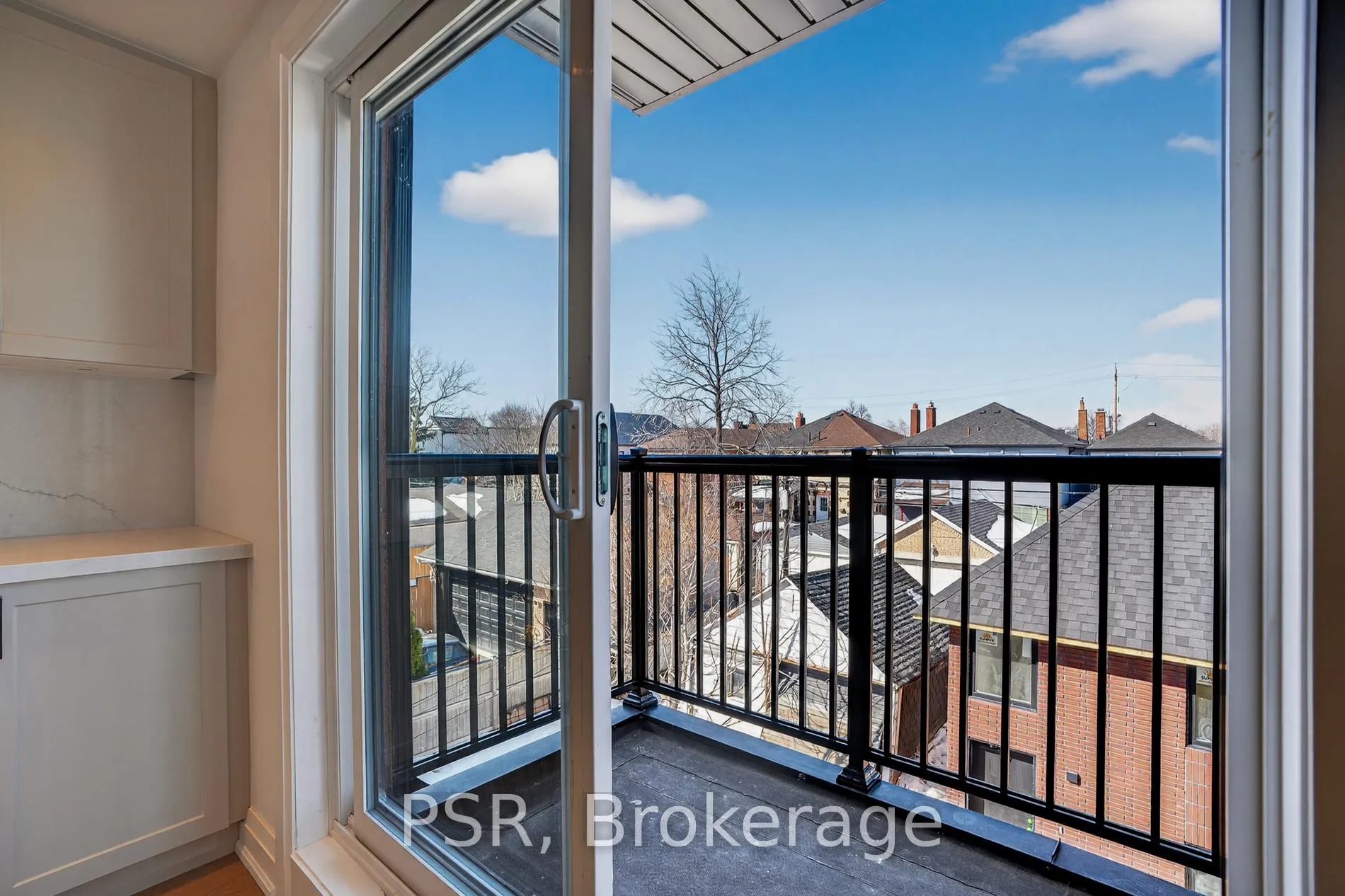Photo 7 of Unit B, 218 Aileen Avenue, Toronto, Keelesdale-Eglinton West — HOMEH