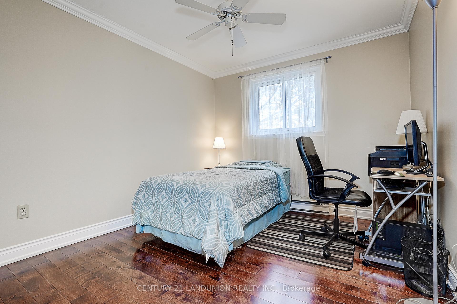 Photo 9 of 20 Niles Way S, Markham, Aileen-Willowbrook — HOMEH
