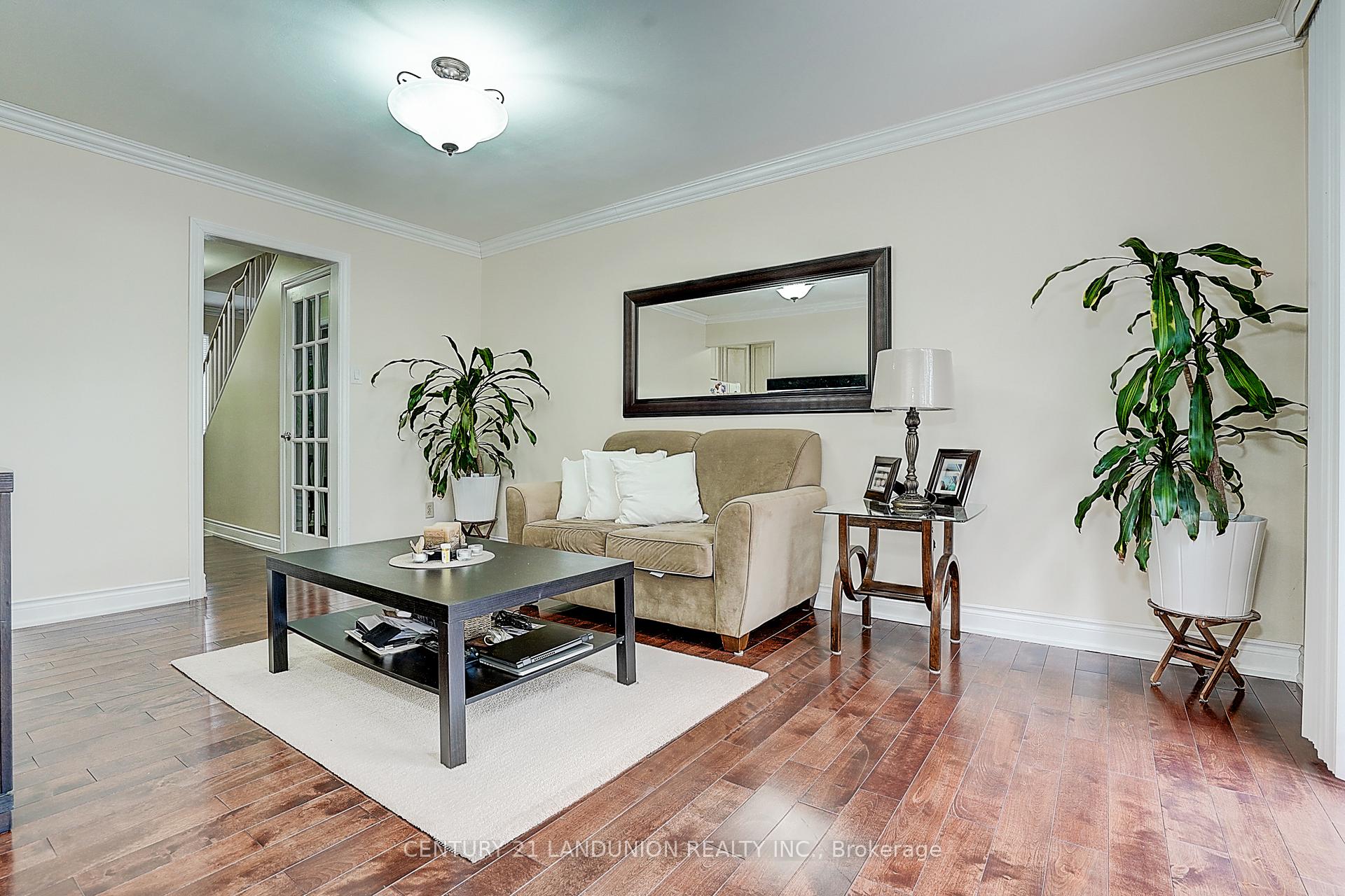Photo 22 of 20 Niles Way S, Markham, Aileen-Willowbrook — HOMEH