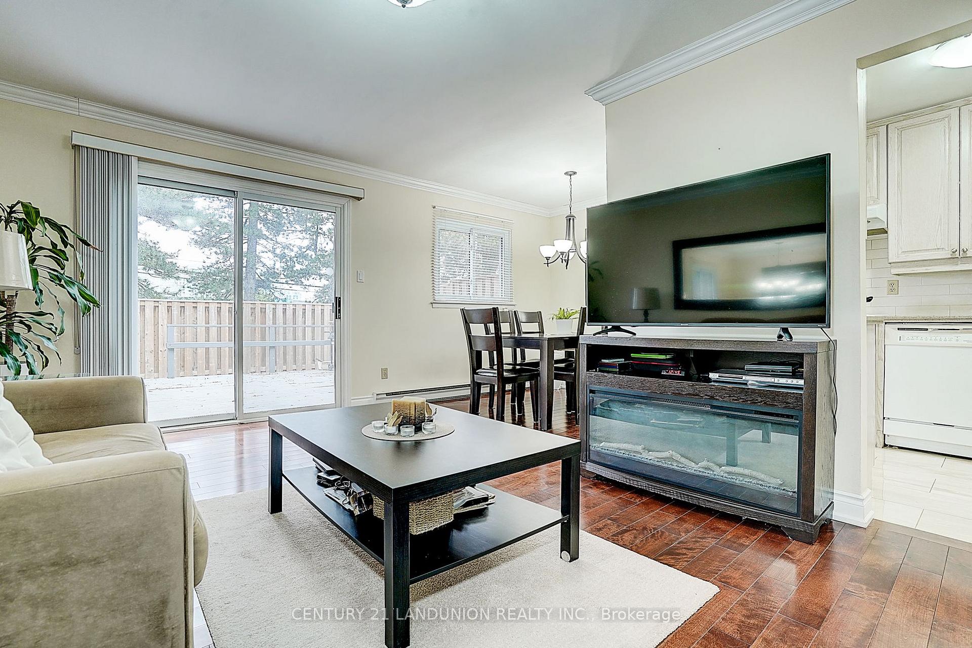 Photo 25 of 20 Niles Way S, Markham, Aileen-Willowbrook — HOMEH