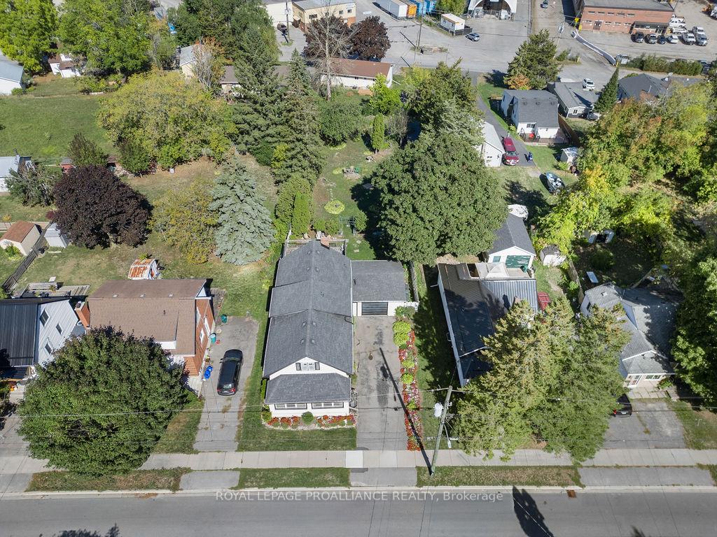 Photo 3 of 59 Purdy Street, Belleville, Belleville Ward — HOMEH