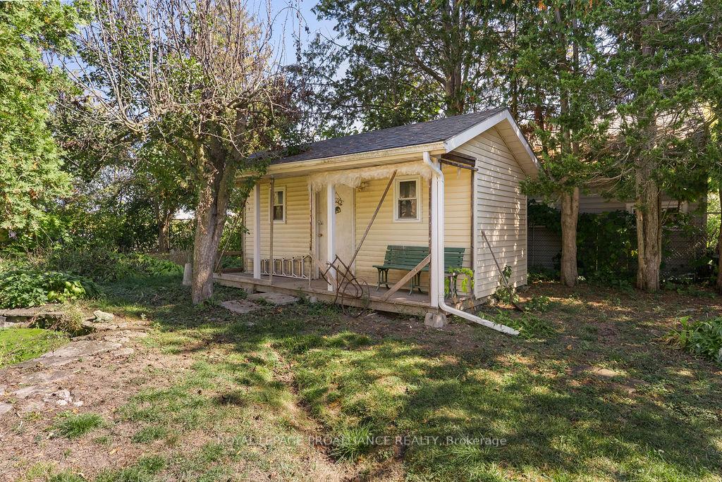Photo 8 of 59 Purdy Street, Belleville, Belleville Ward — HOMEH