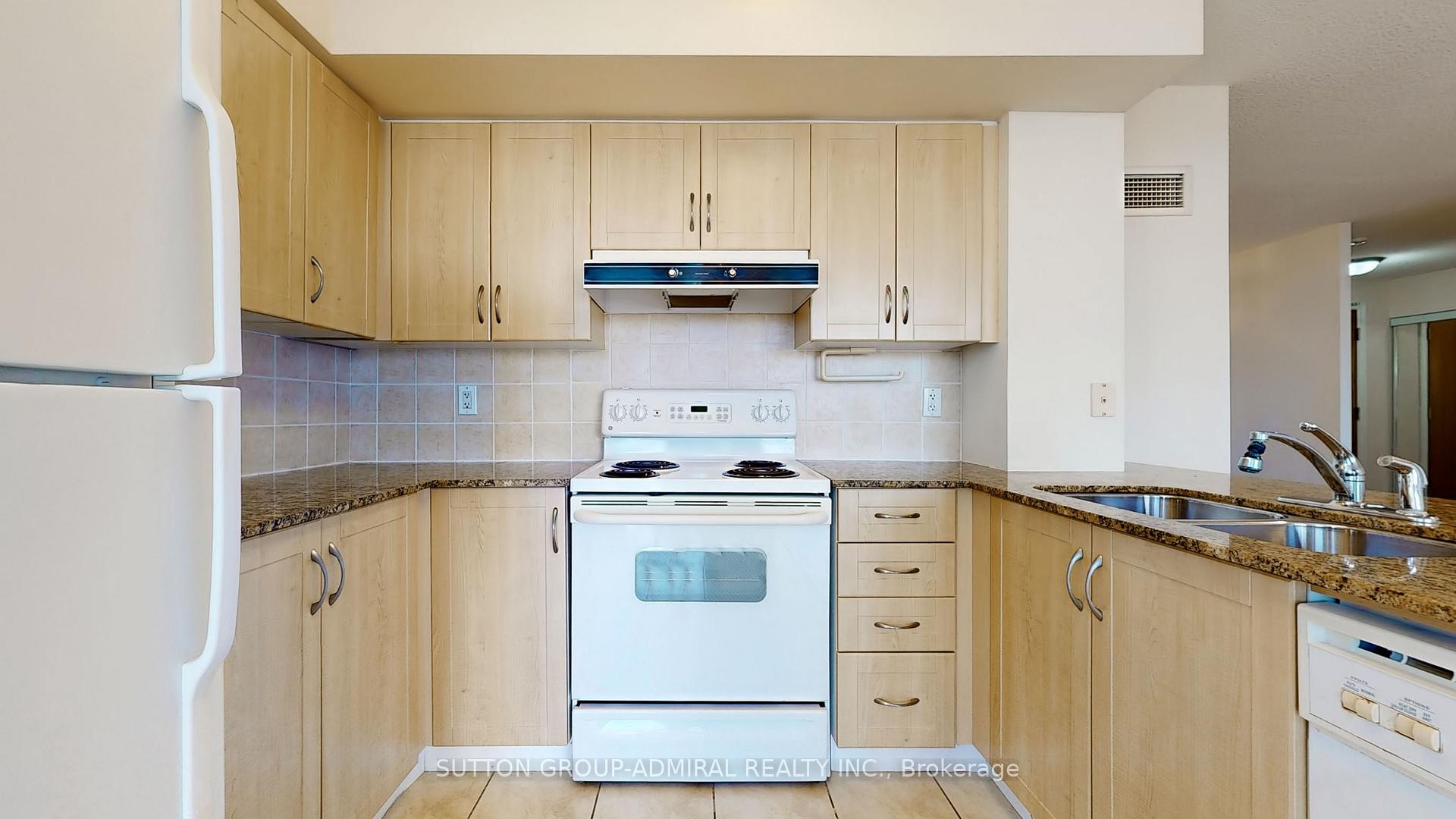 Photo 16 of Unit 204, 60 Disera Drive, Vaughan, Beverley Glen — HOMEH