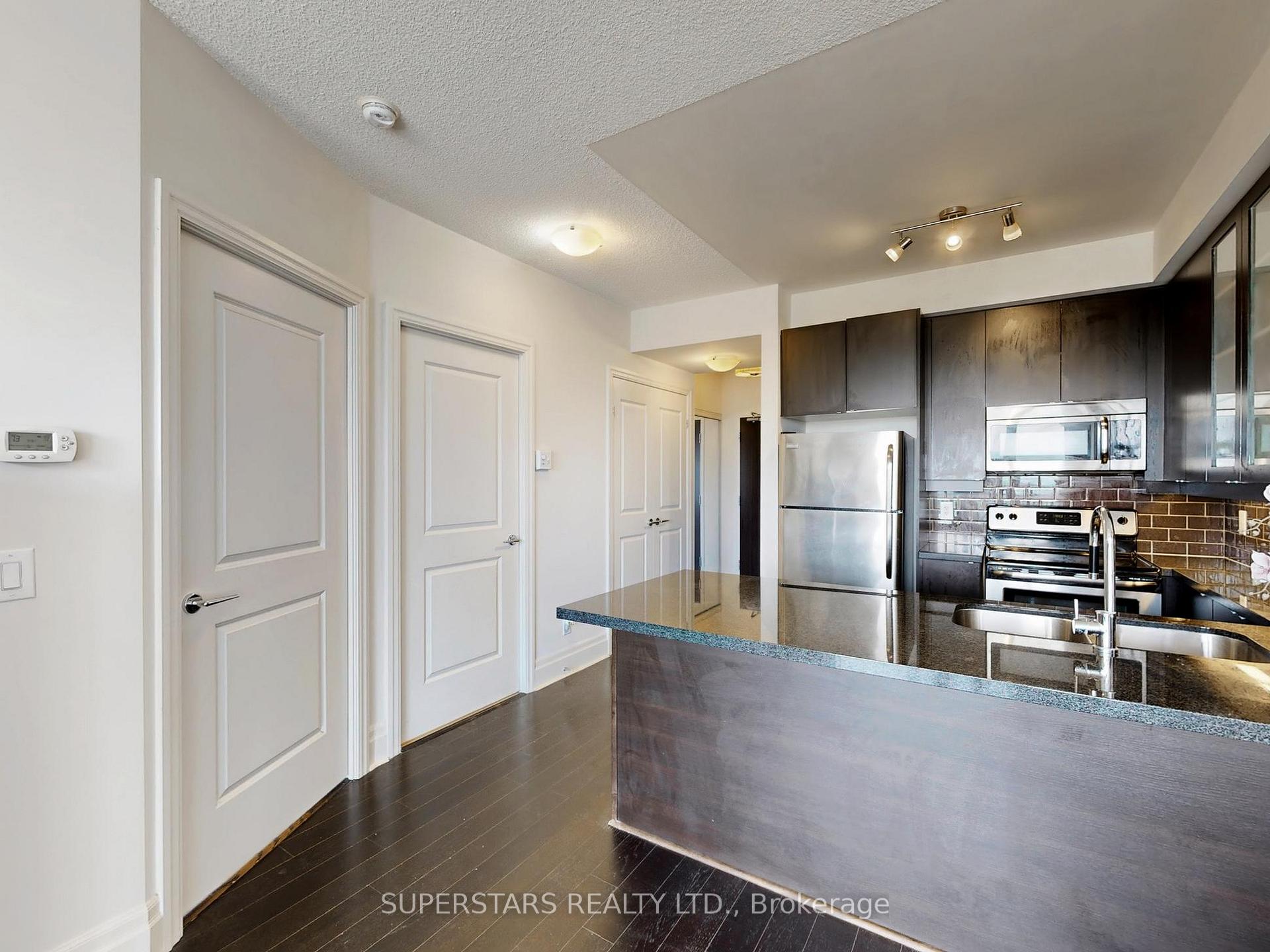 Photo 16 of Unit 703, 131 Upper Duke Crescent, Markham, Unionville — HOMEH