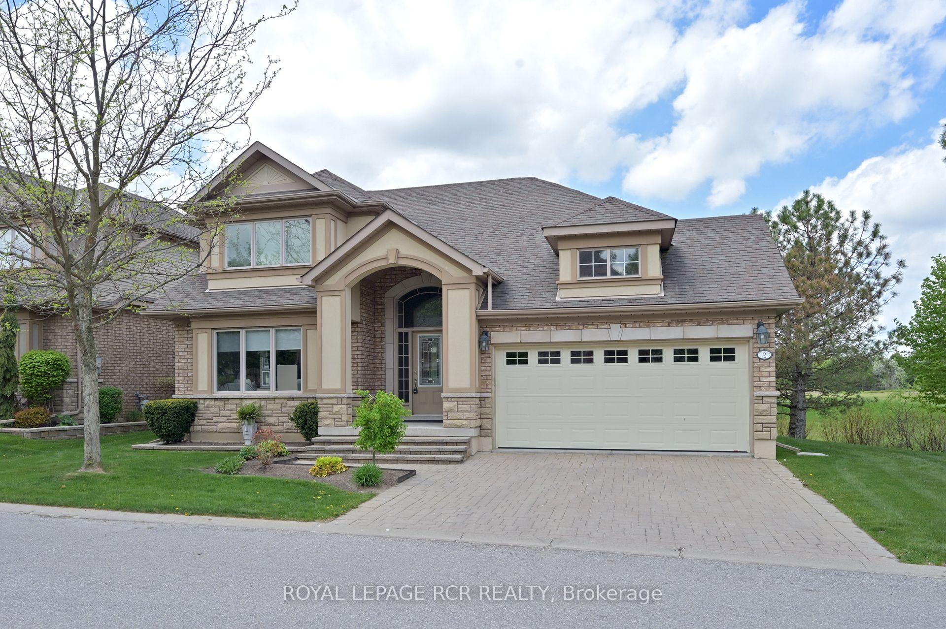 Photo 3 of 2 Tuscany Grande, New Tecumseth, Alliston — HOMEH