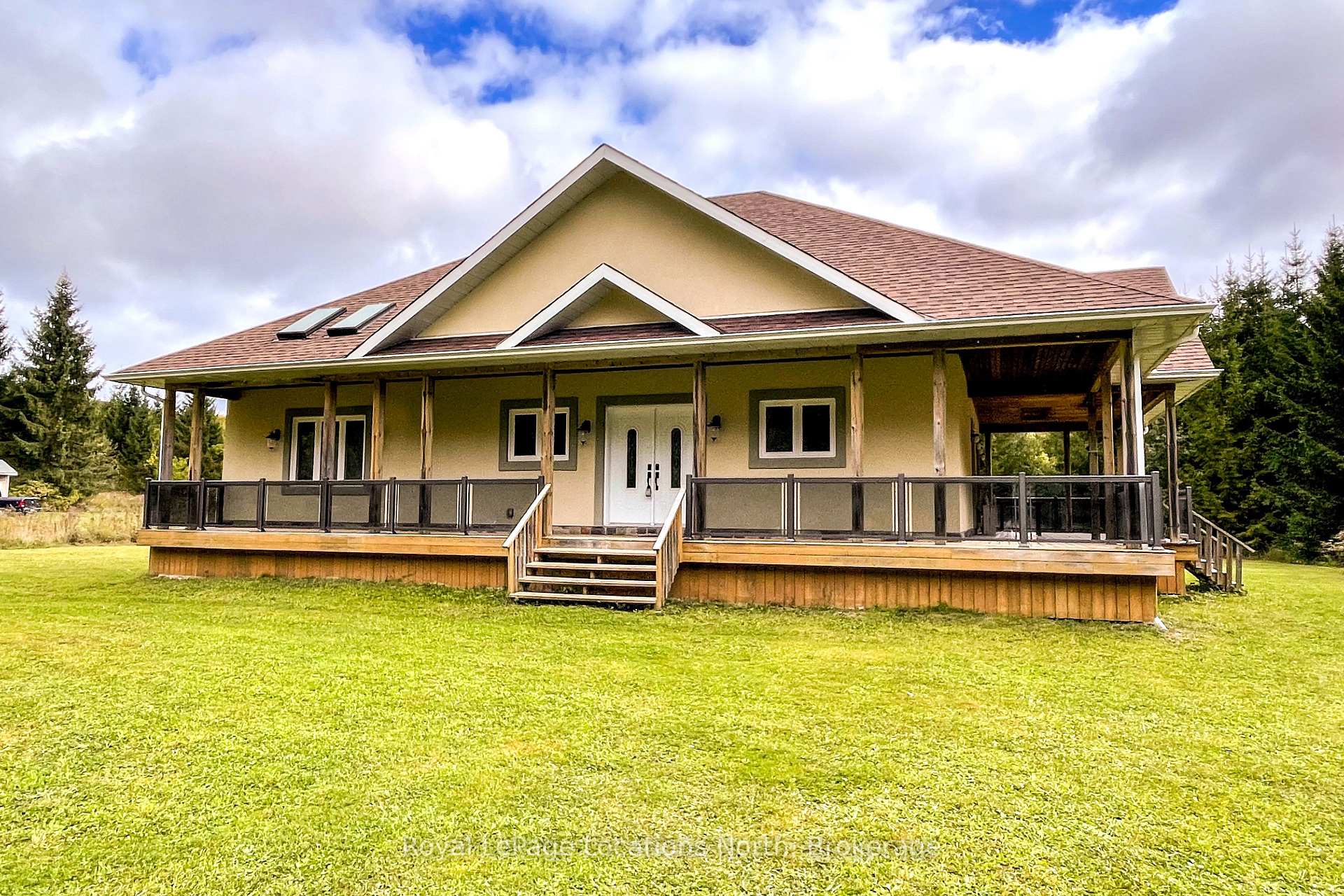 Front of 595863 4th Line