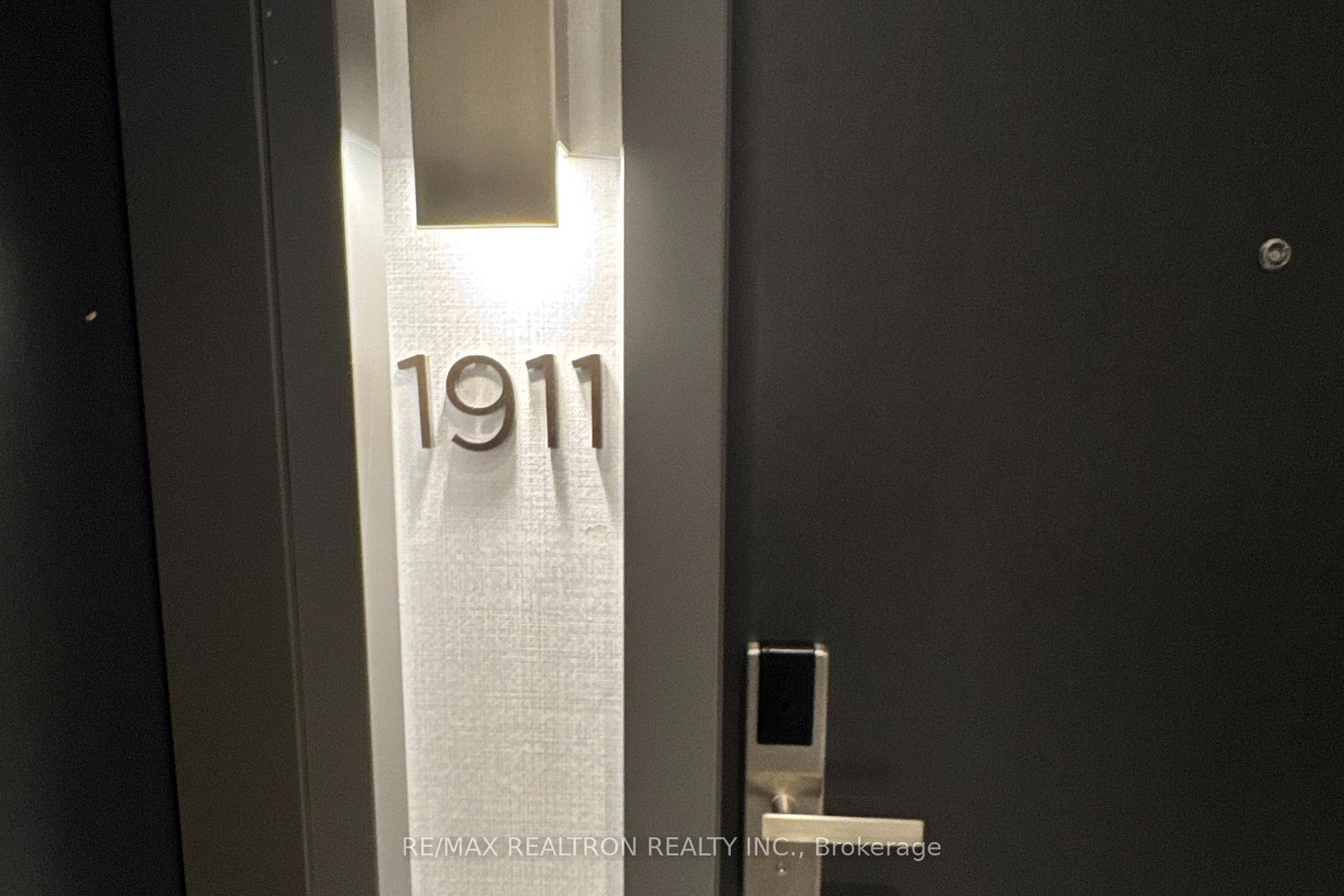 Photo 7 of Unit 1911, 38 Water Walk Drive E, Markham, Unionville — HOMEH