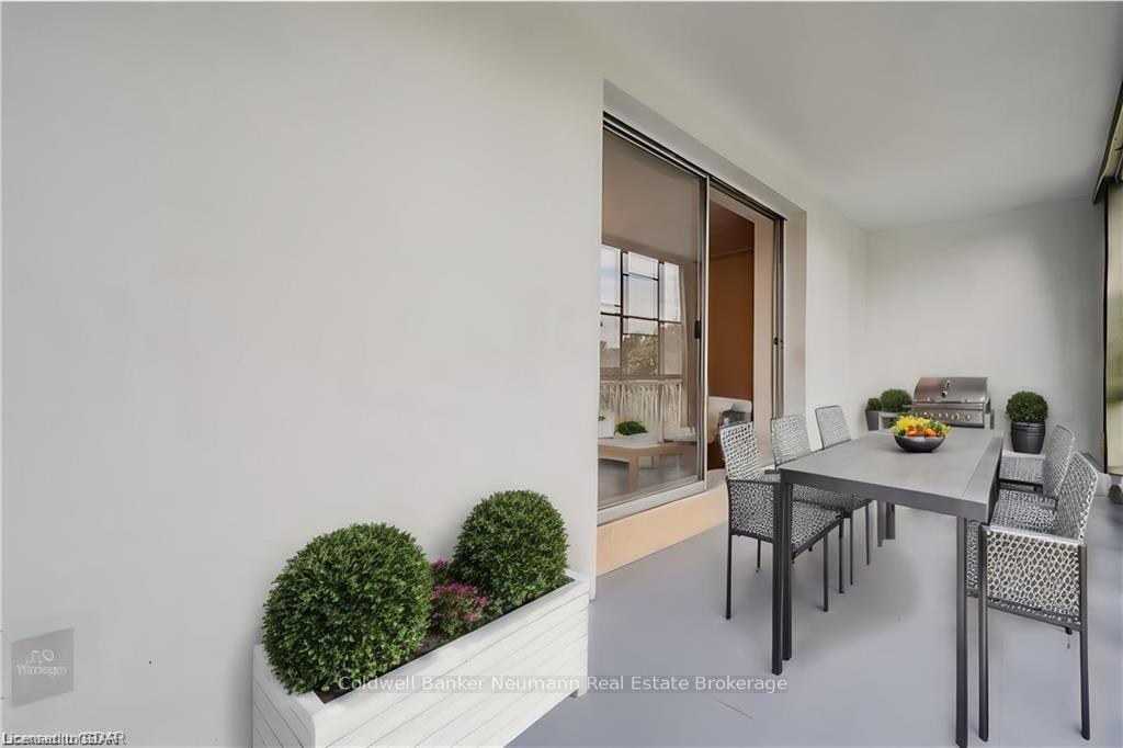 Photo 12 of Unit 402, 69 Herkimer Street, Hamilton, Durand — HOMEH