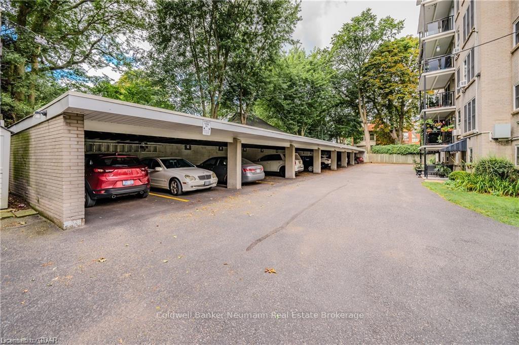 Photo 13 of Unit 402, 69 Herkimer Street, Hamilton, Durand — HOMEH