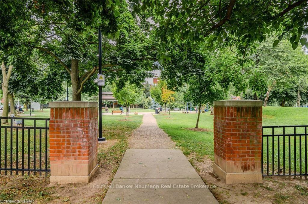 Photo 21 of Unit 402, 69 Herkimer Street, Hamilton, Durand — HOMEH