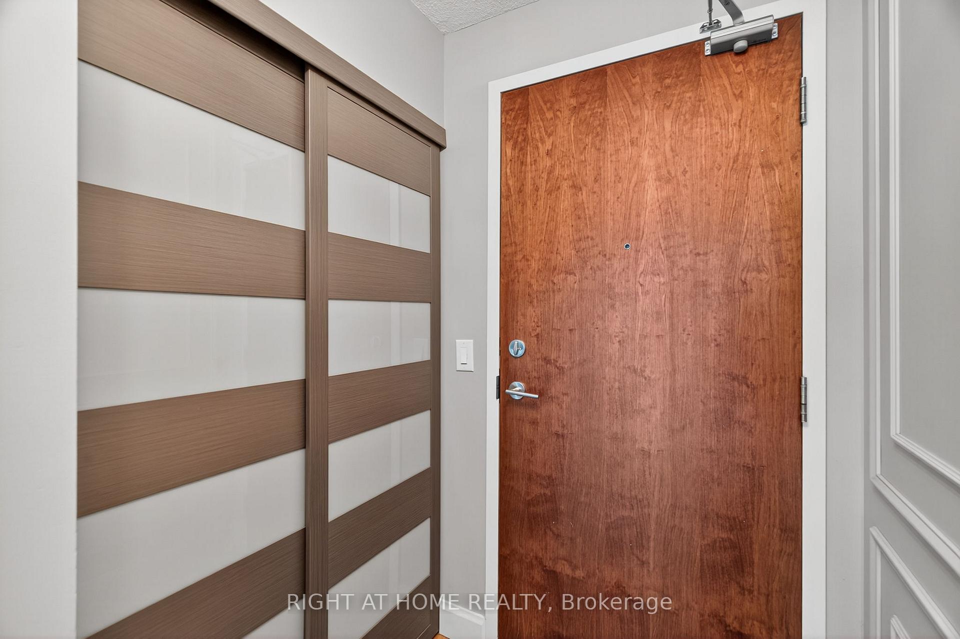 Photo 4 of Unit 416, 1235 Bayly Street, Pickering, Bay Ridges — HOMEH
