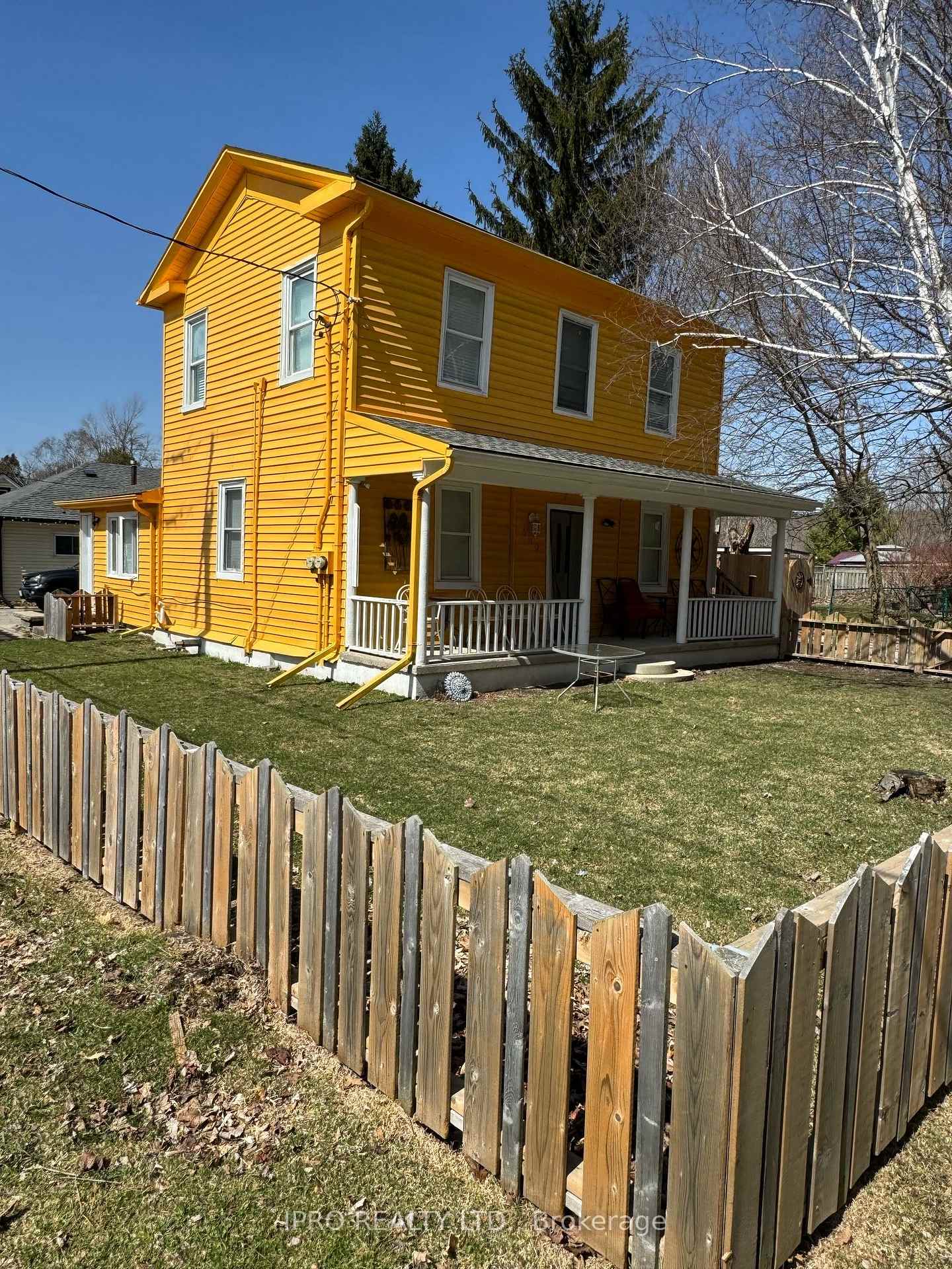 Front of Unit MAIN, 4597 Sunset Drive