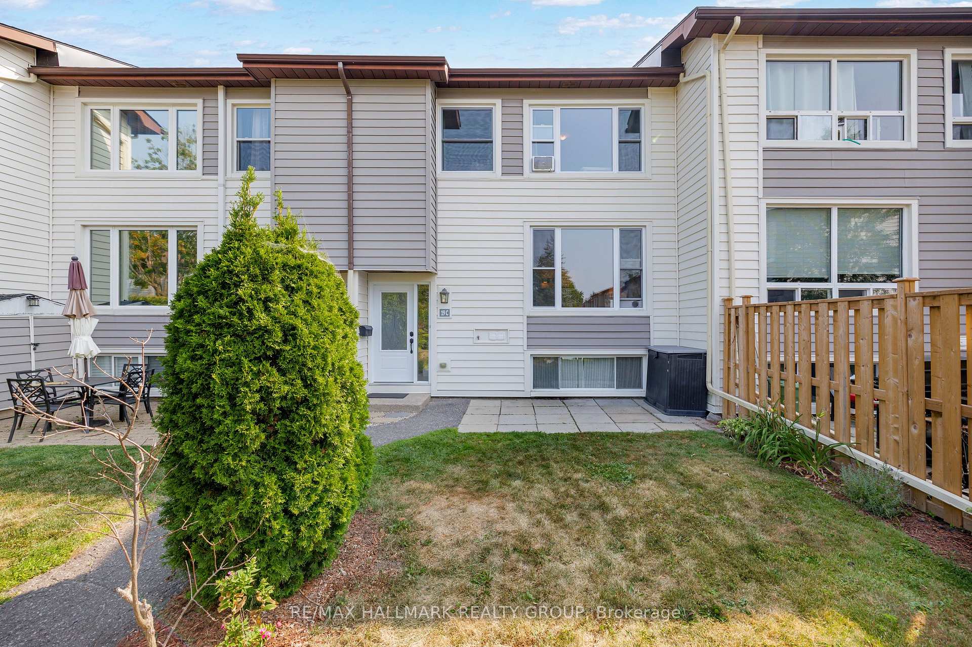 Photo 1 of Unit C, 19 Banner Road, Ottawa, Sheahan Estates/Trend Village — HOMEH