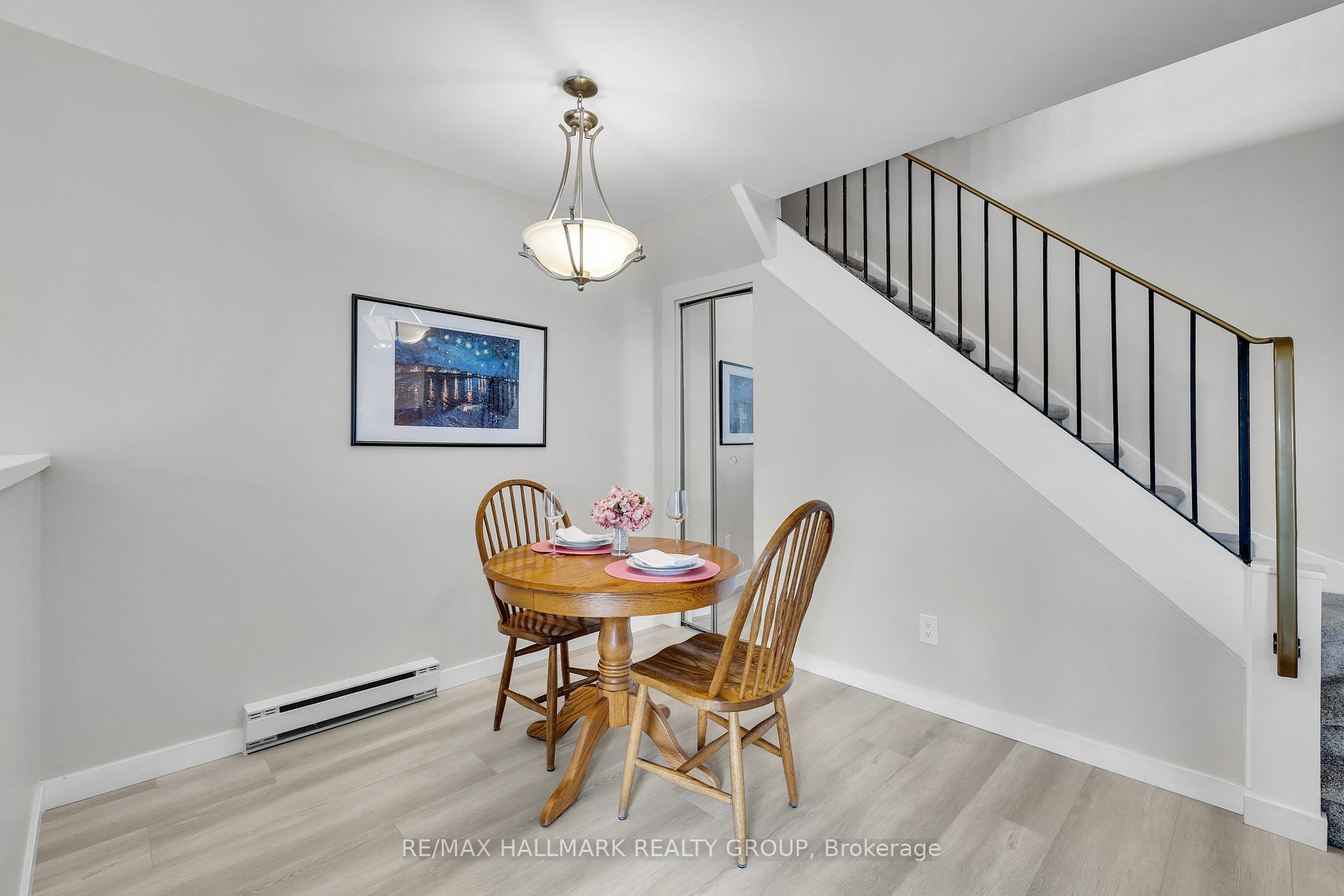 Photo 14 of Unit C, 19 Banner Road, Ottawa, Sheahan Estates/Trend Village — HOMEH