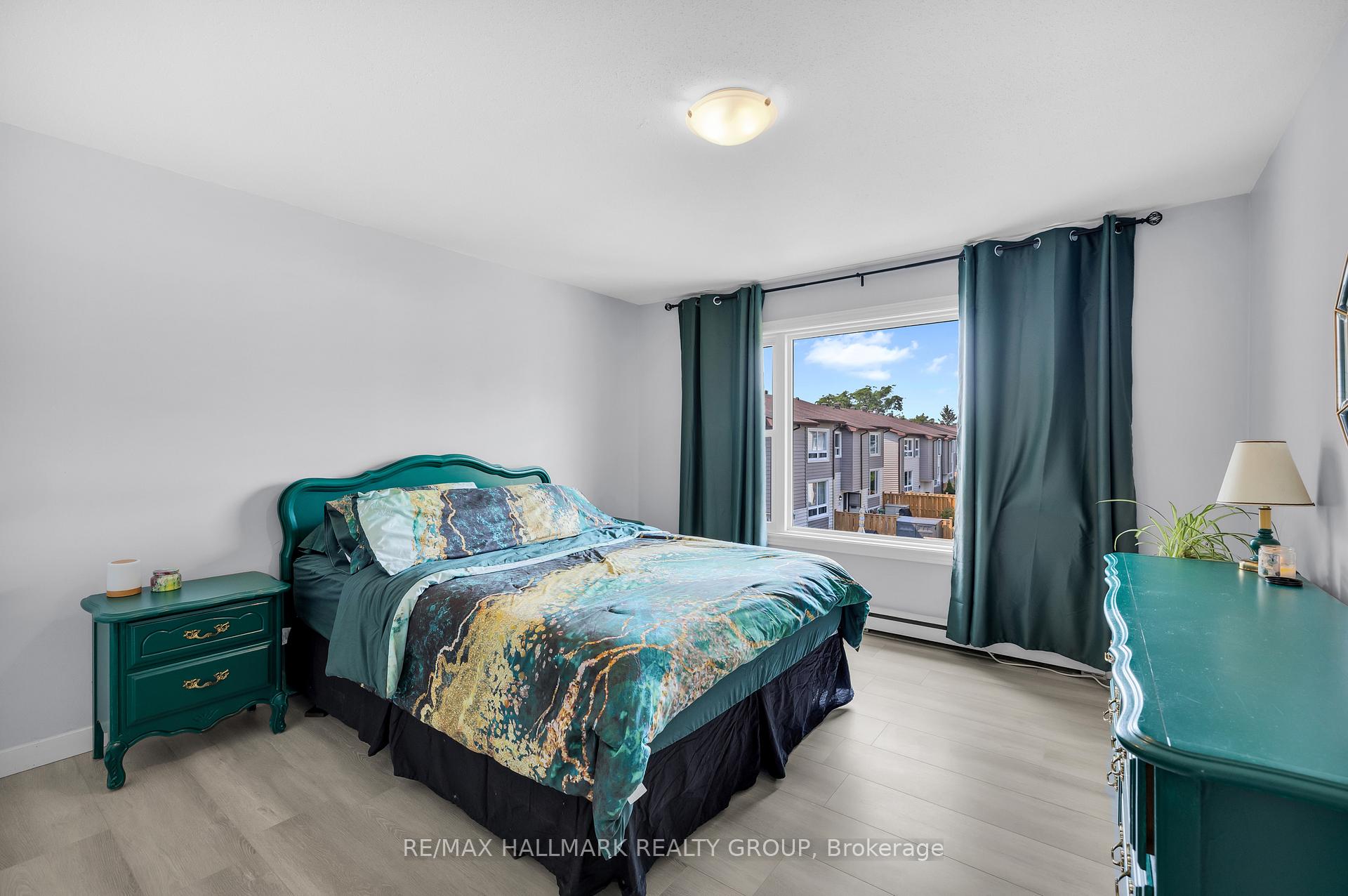Photo 26 of Unit C, 19 Banner Road, Ottawa, Sheahan Estates/Trend Village — HOMEH