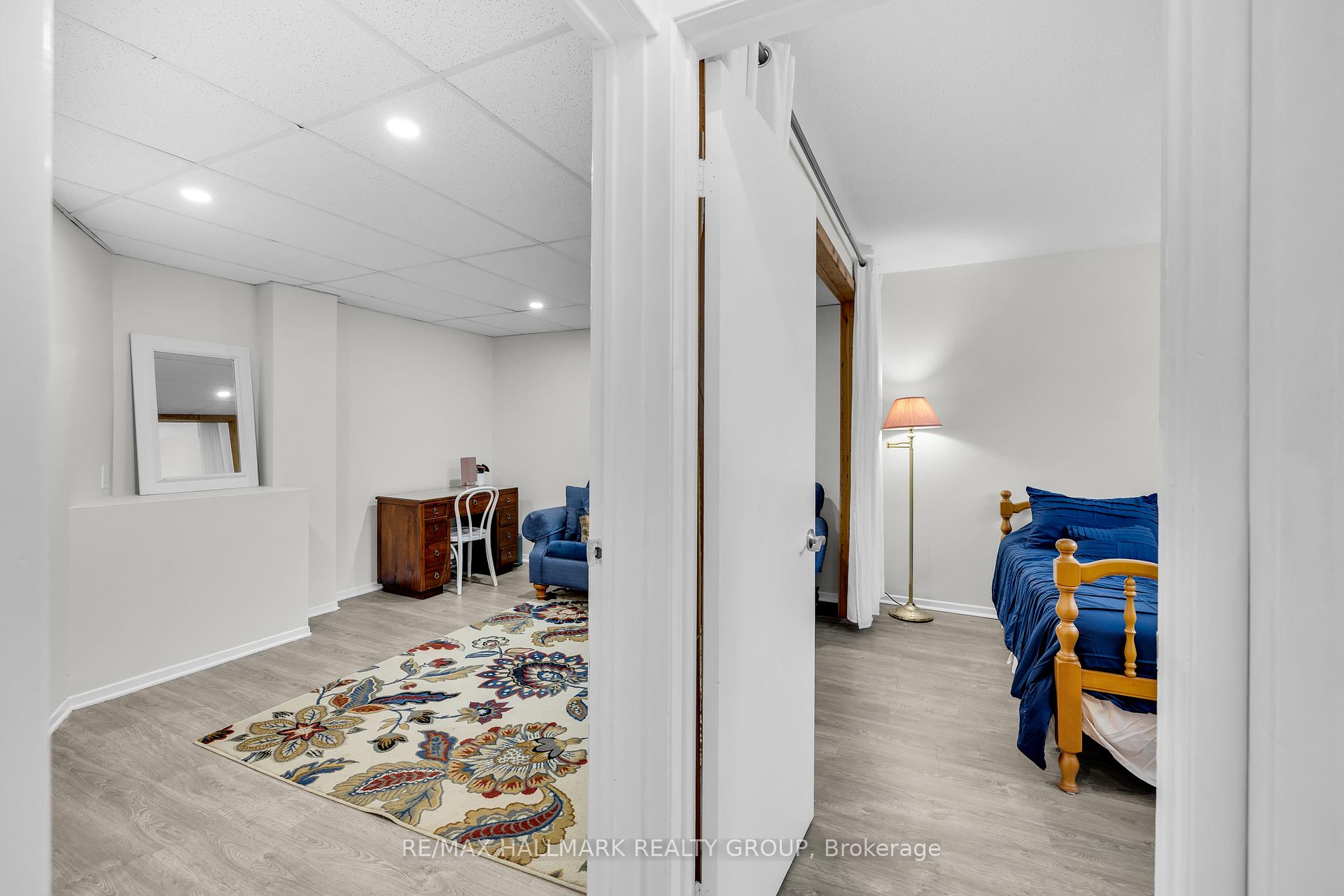 Photo 34 of Unit C, 19 Banner Road, Ottawa, Sheahan Estates/Trend Village — HOMEH