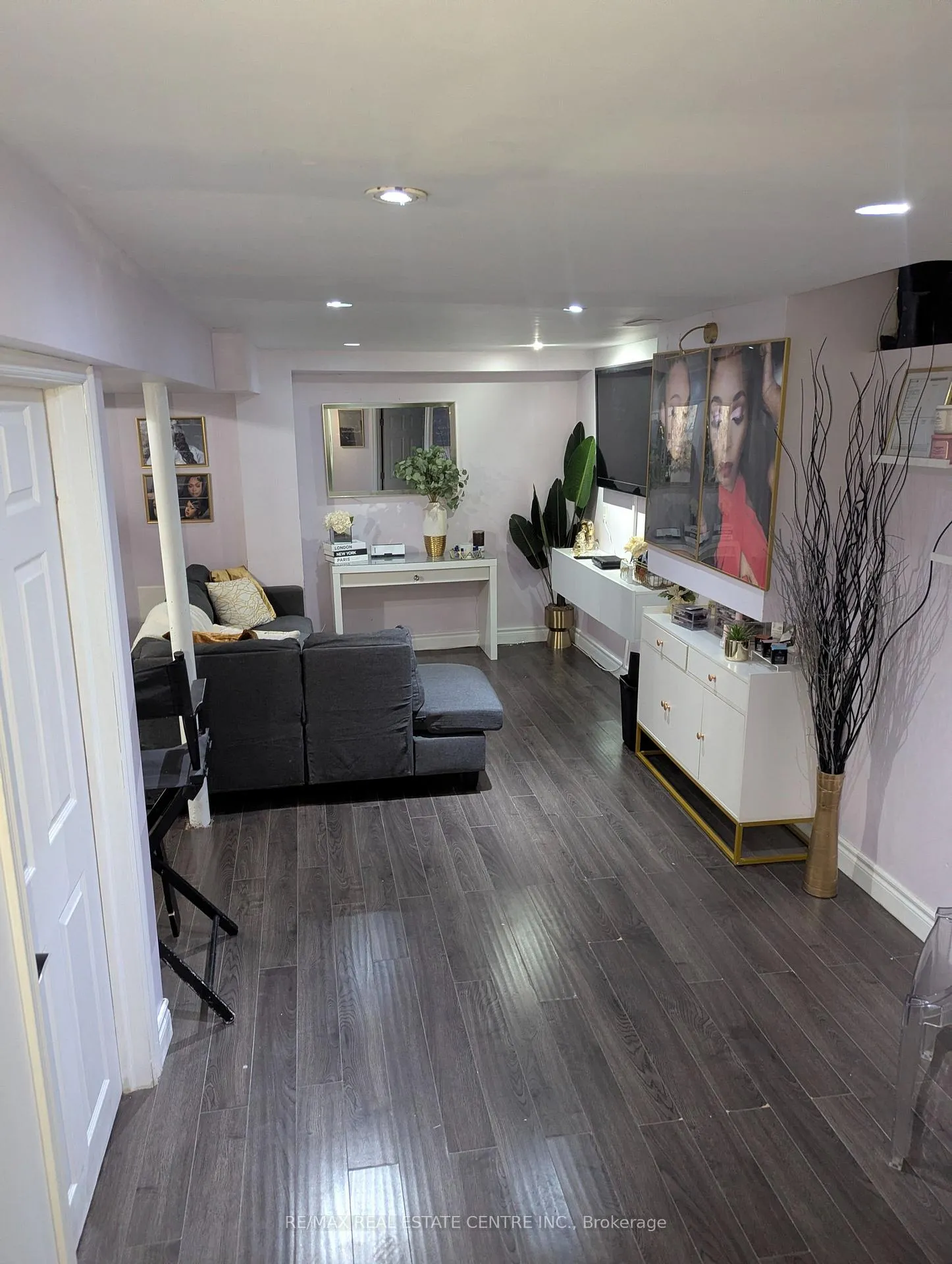 Photo 5 of 130 Wright Crescent, Ajax, Central — HOMEH