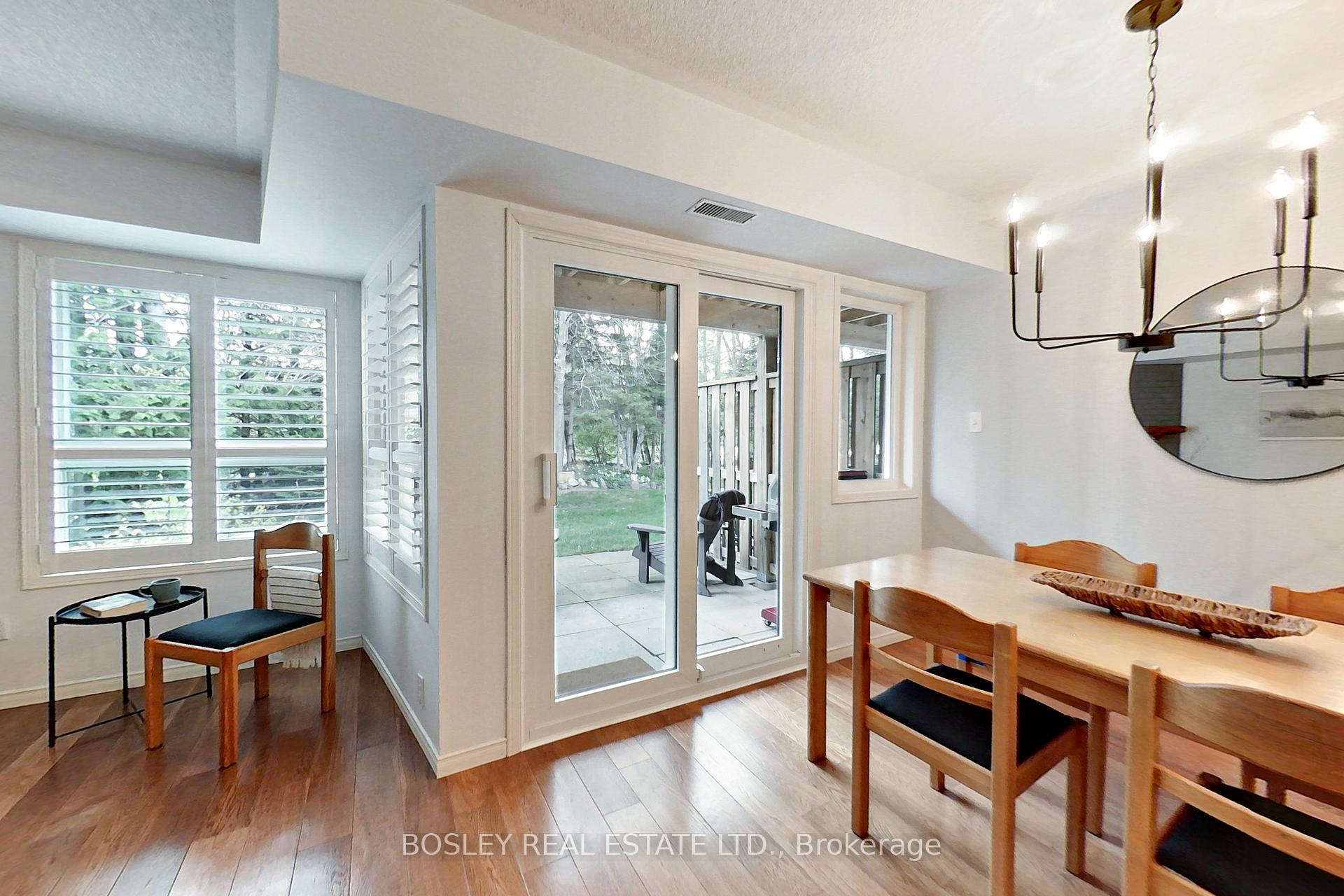 Photo 5 of 21 Barker Boulevard, Collingwood — HOMEH