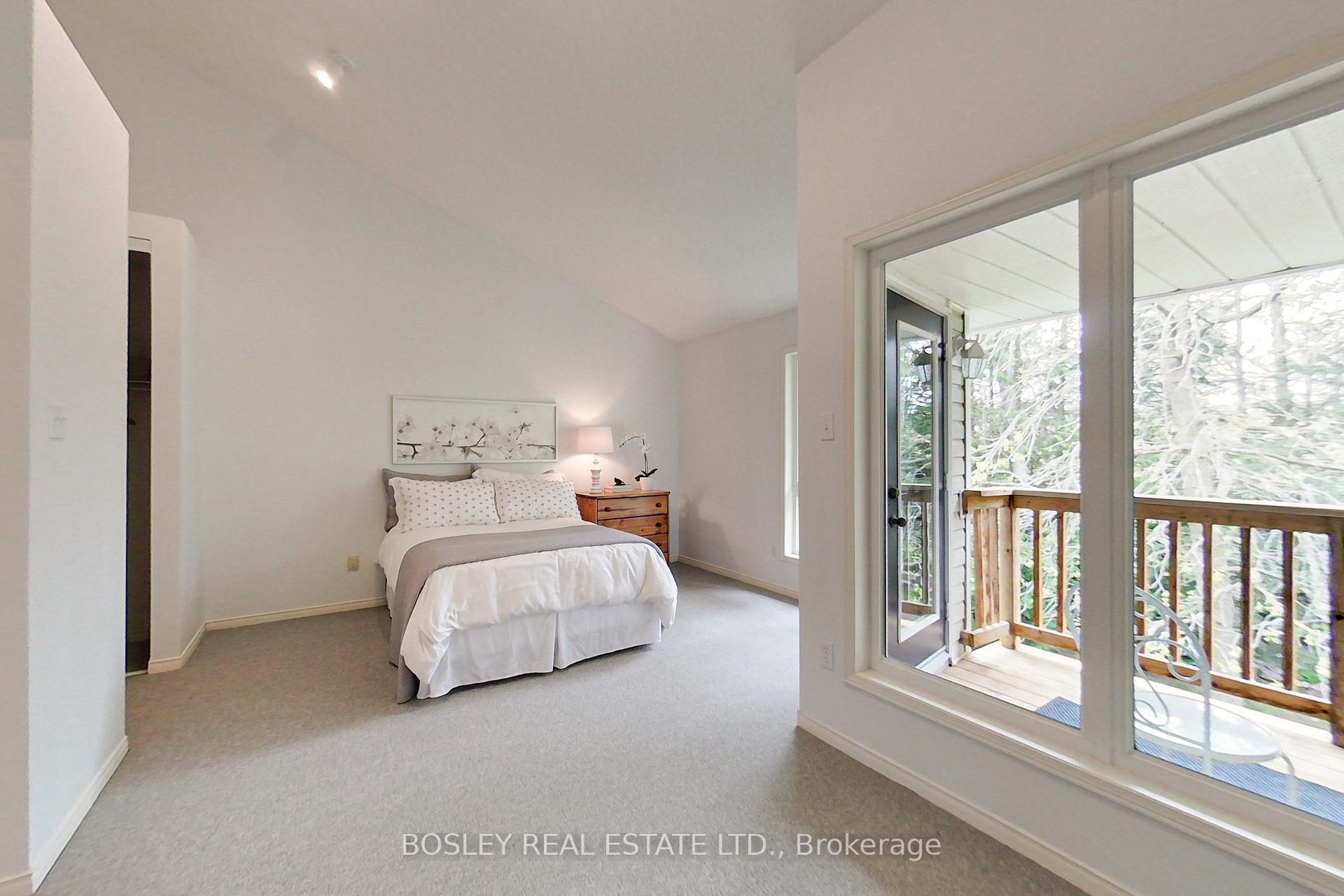 Photo 17 of 21 Barker Boulevard, Collingwood — HOMEH