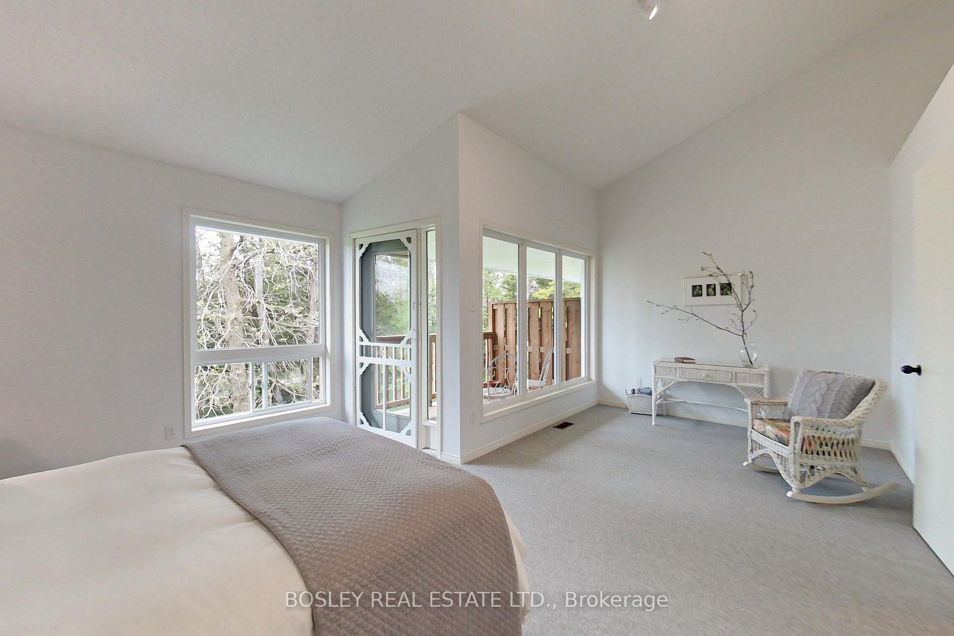 Photo 18 of 21 Barker Boulevard, Collingwood — HOMEH