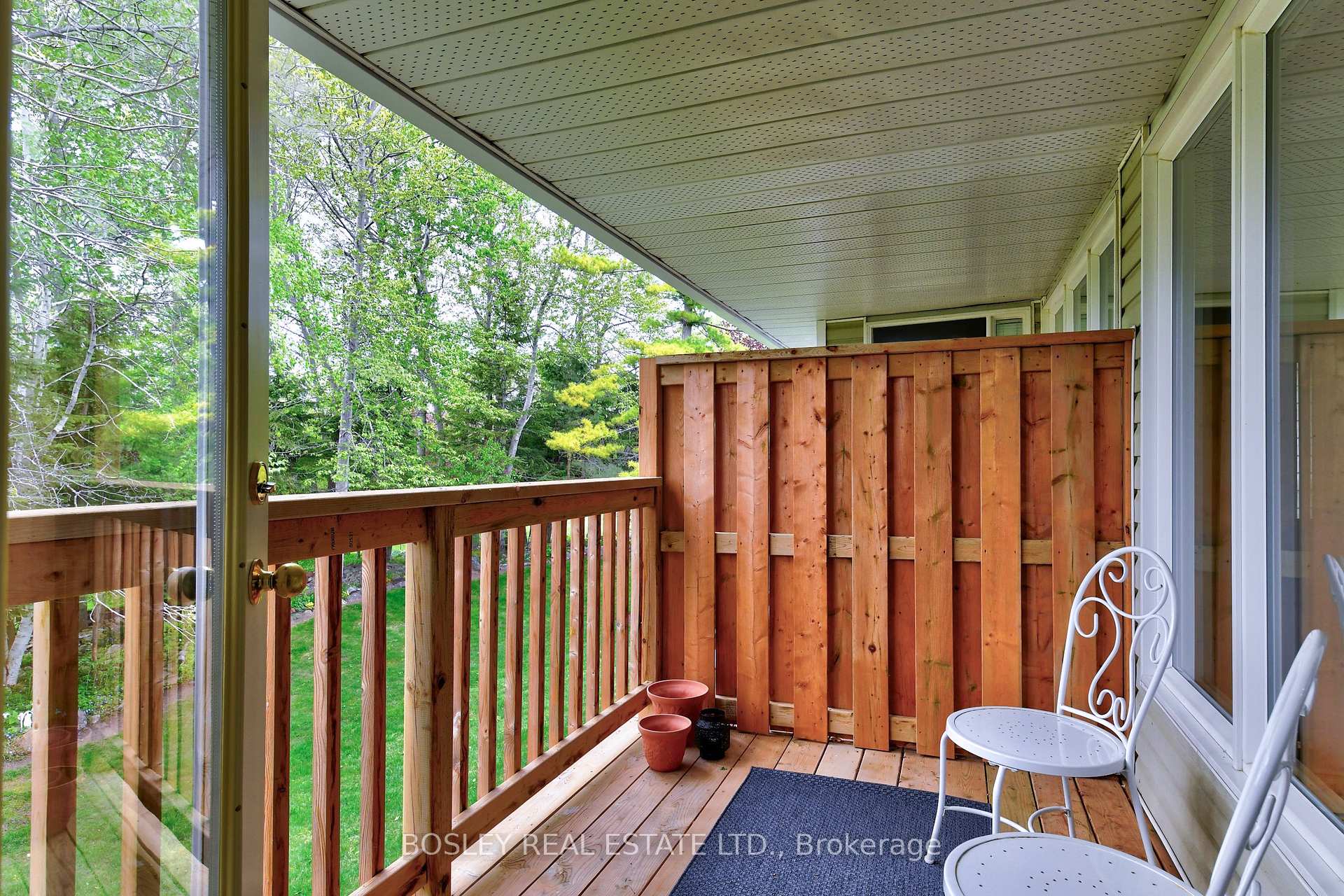 Photo 20 of 21 Barker Boulevard, Collingwood — HOMEH