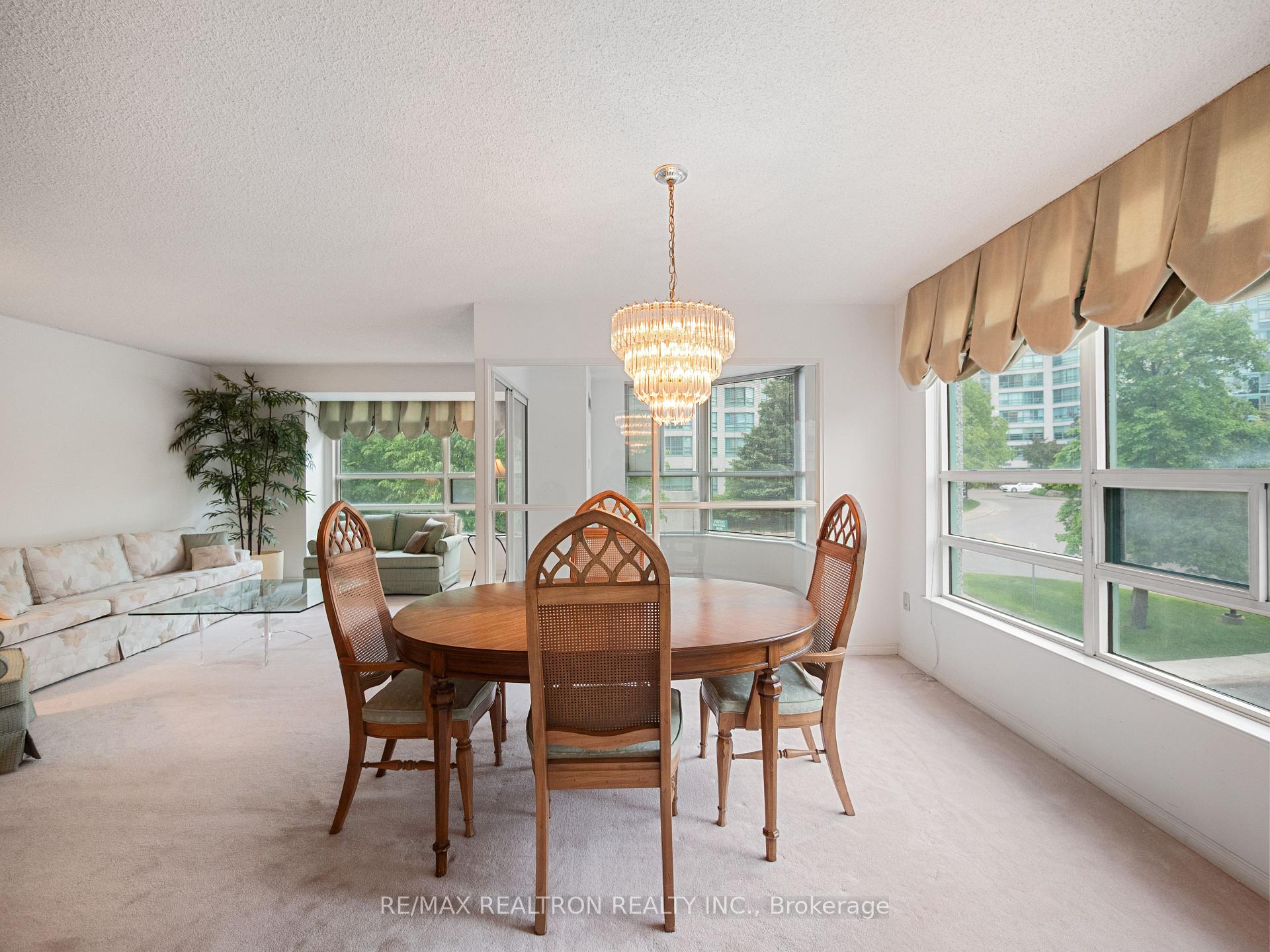 Photo 13 of Unit 204, 7805 Bayview Avenue, Markham, Aileen-Willowbrook — HOMEH
