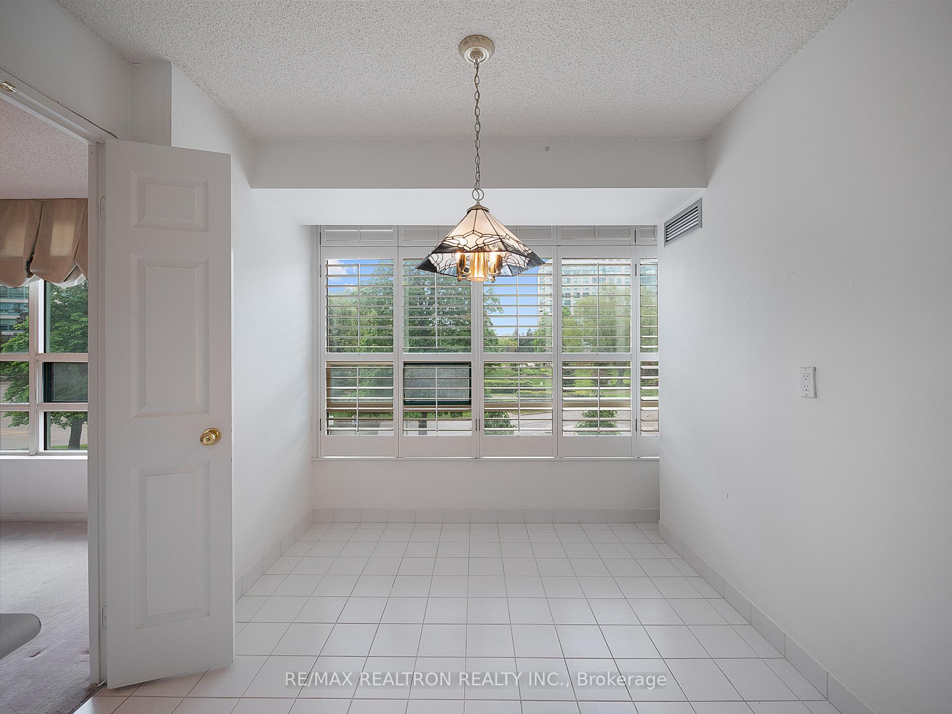 Photo 21 of Unit 204, 7805 Bayview Avenue, Markham, Aileen-Willowbrook — HOMEH