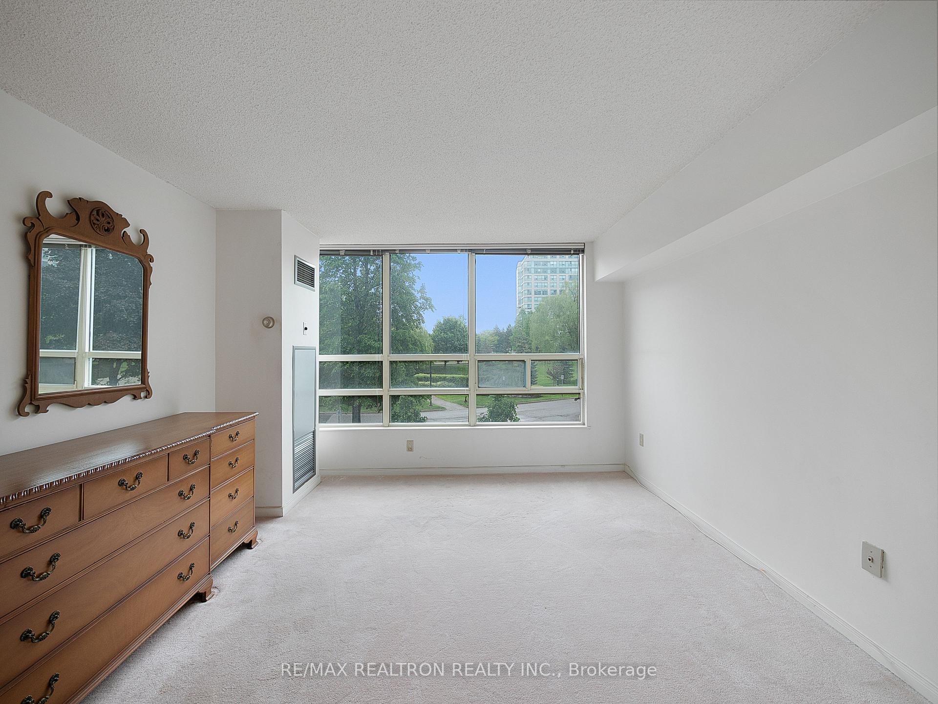 Photo 22 of Unit 204, 7805 Bayview Avenue, Markham, Aileen-Willowbrook — HOMEH