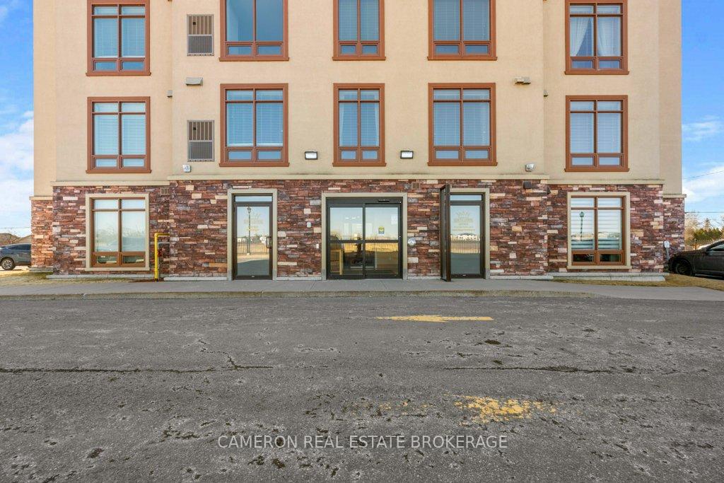 Photo 4 of Unit 102, 1146 Montreal Road, Cornwall — HOMEH
