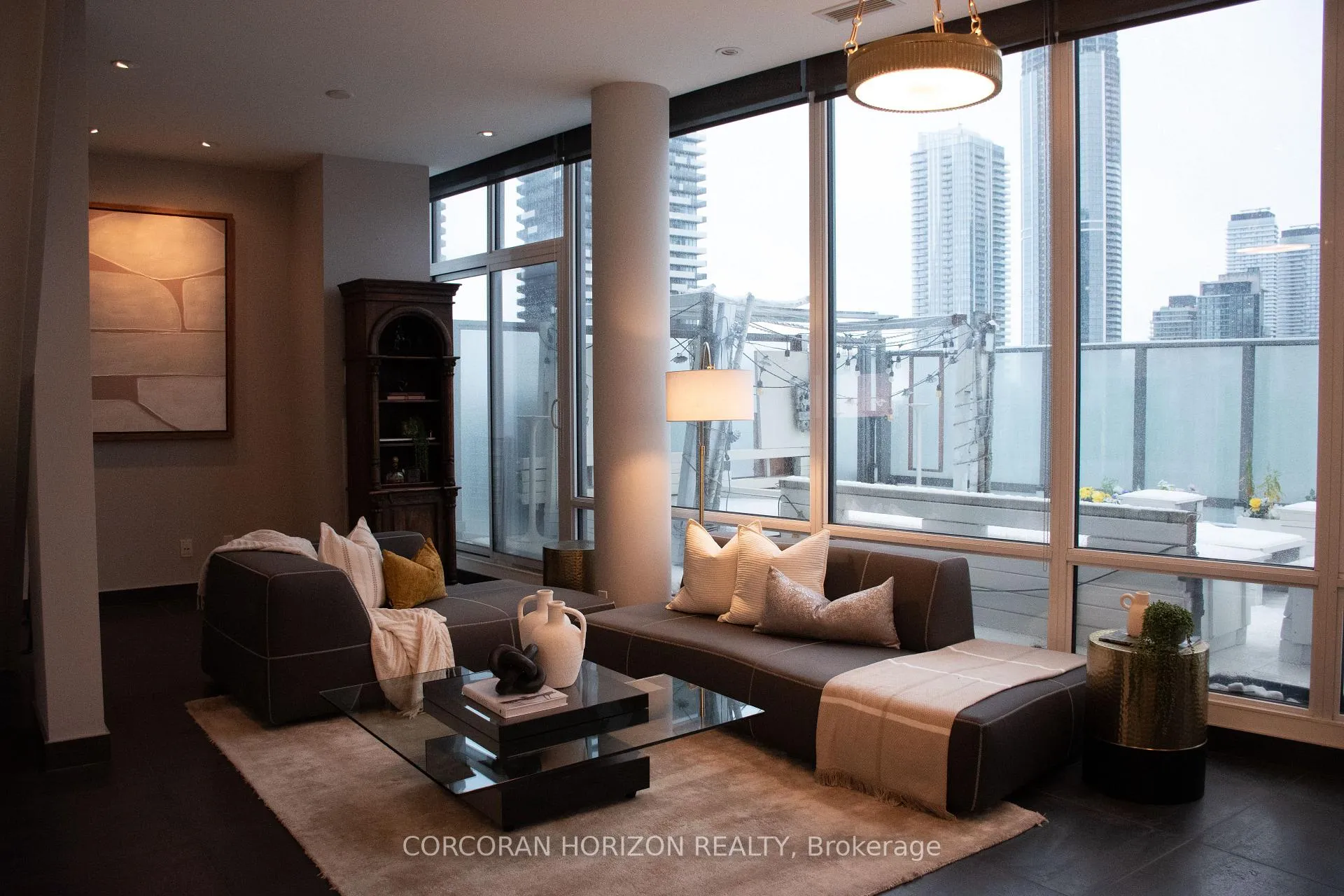 Photo 6 of Unit PH3301, 1 Market Street, Toronto, Waterfront Communities — HOMEH