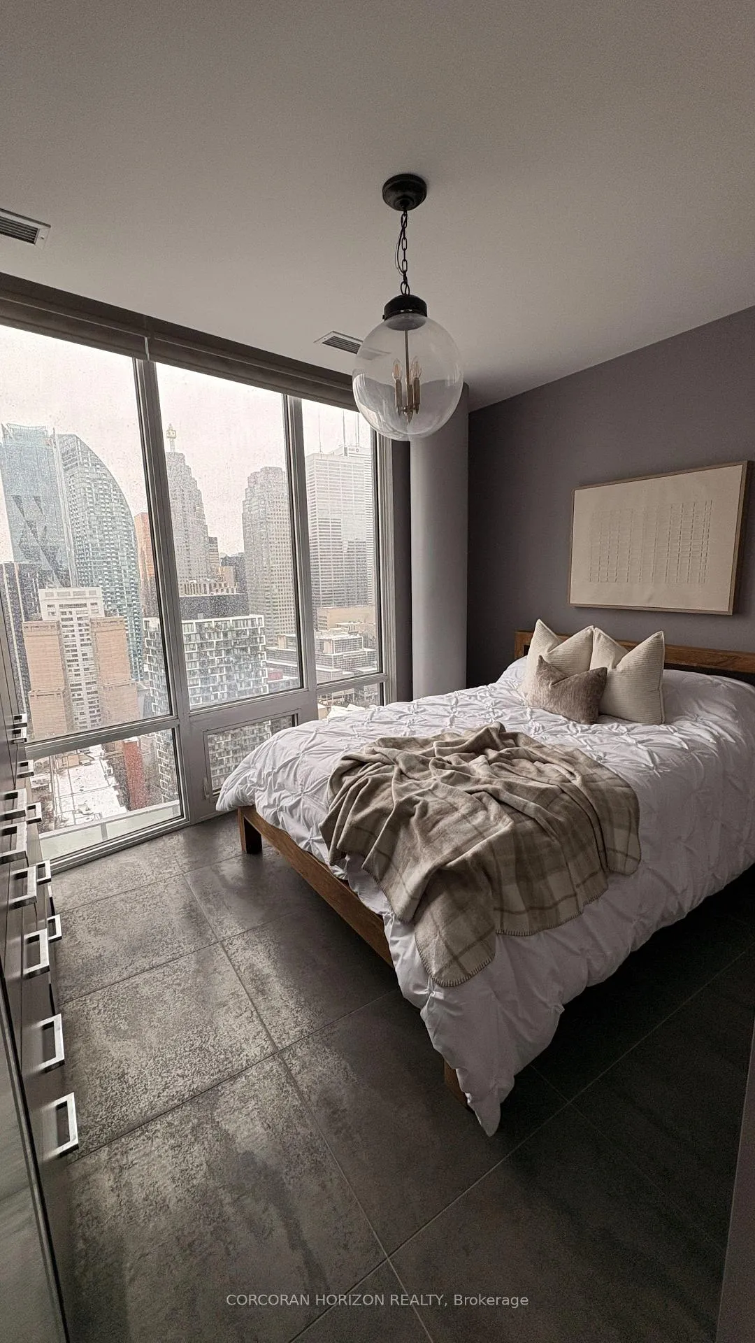 Photo 12 of Unit PH3301, 1 Market Street, Toronto, Waterfront Communities — HOMEH