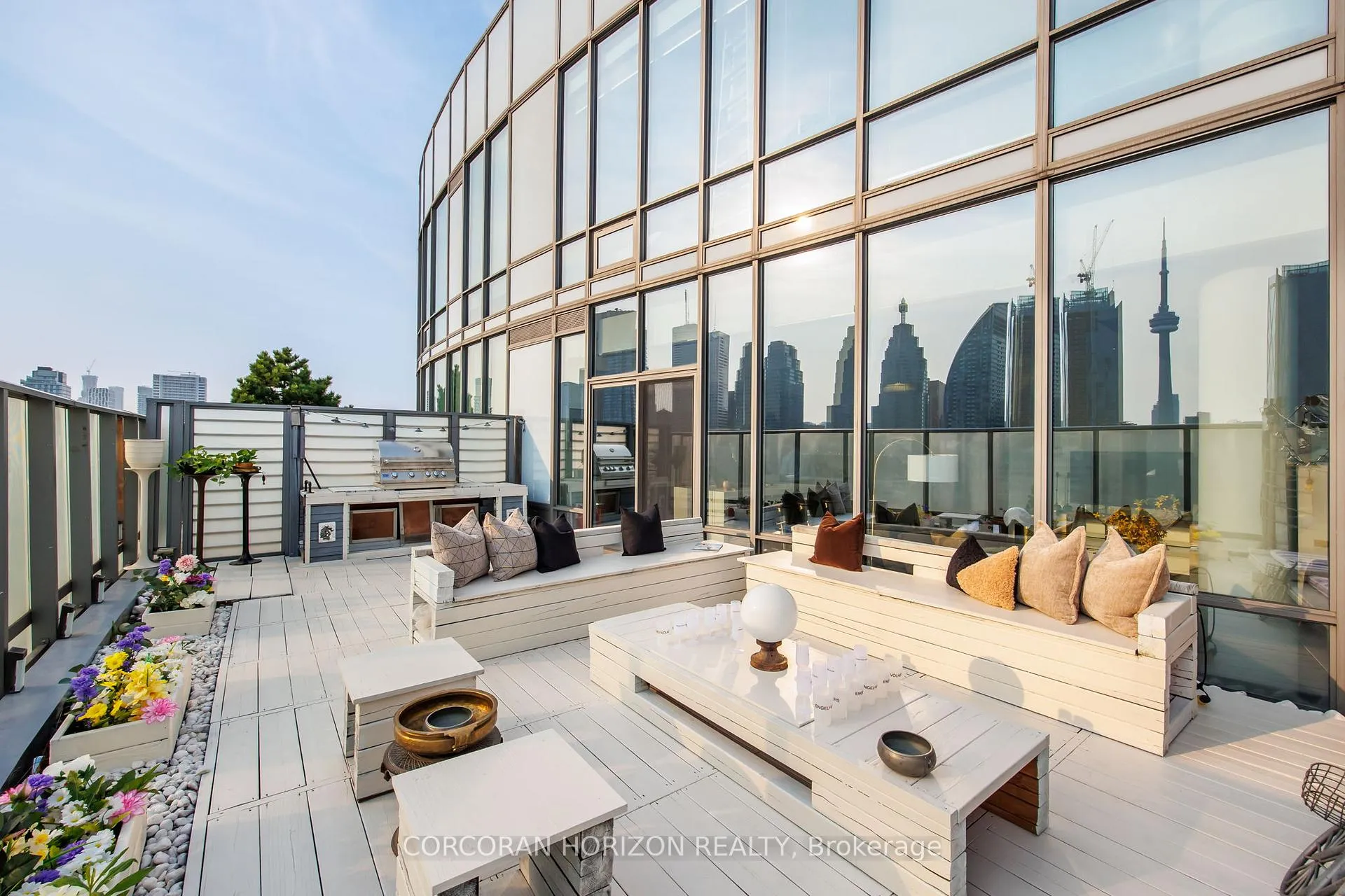 Photo 17 of Unit PH3301, 1 Market Street, Toronto, Waterfront Communities — HOMEH