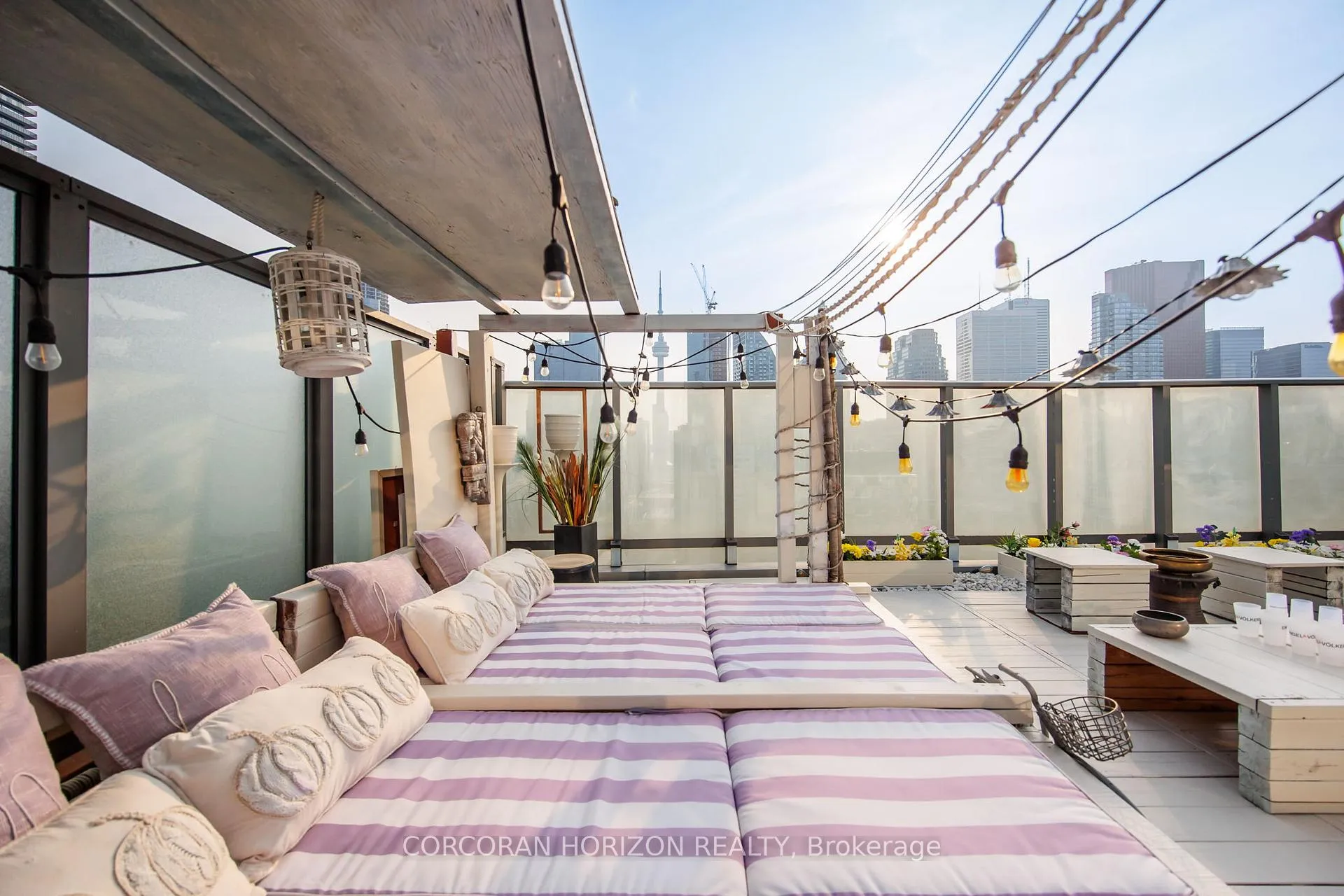 Photo 20 of Unit PH3301, 1 Market Street, Toronto, Waterfront Communities — HOMEH