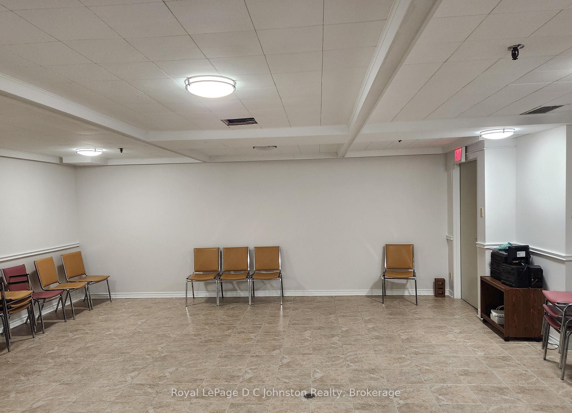 Photo 29 of Unit 806, 225 Harvard Place, Waterloo — HOMEH
