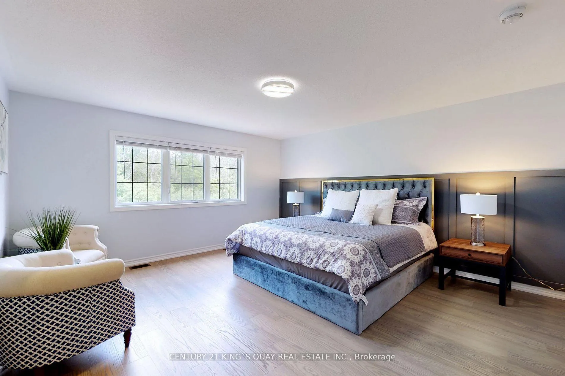 Photo 9 of 51 Crombie Street, Clarington, Bowmanville — HOMEH