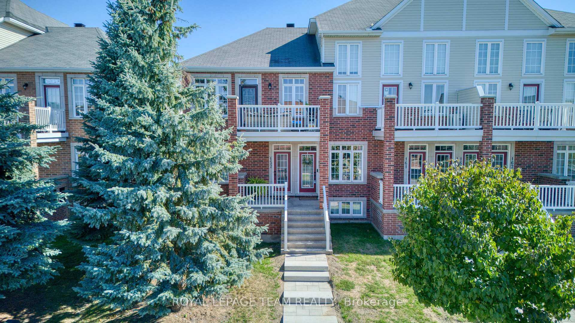 Photo 1 of 159 Eye Bright Crescent, Ottawa, Riverside South/Gloucester Glen — HOMEH