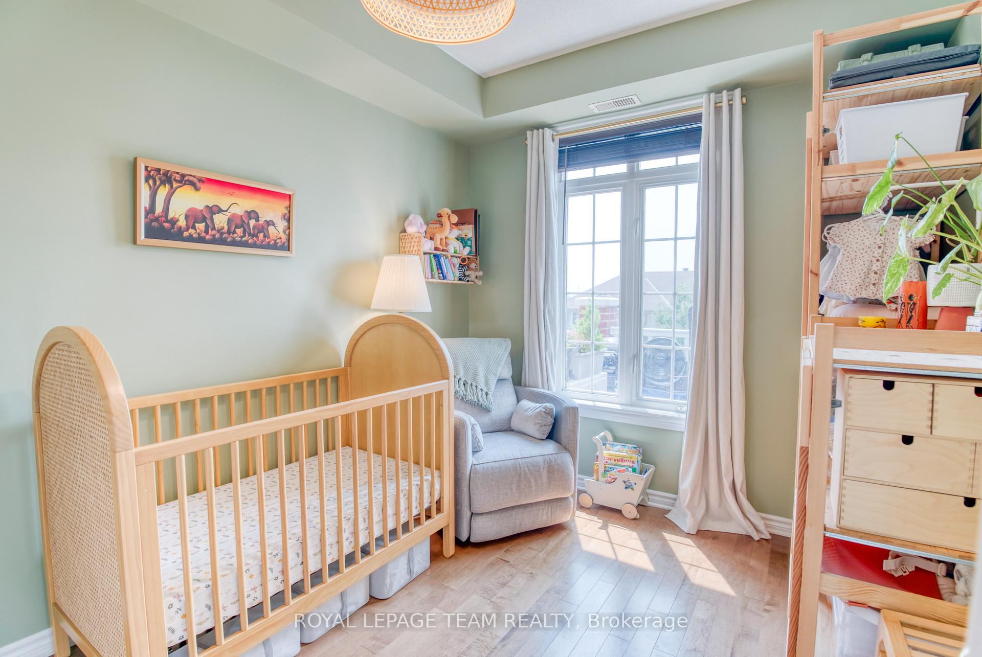 Photo 20 of 159 Eye Bright Crescent, Ottawa, Riverside South/Gloucester Glen — HOMEH