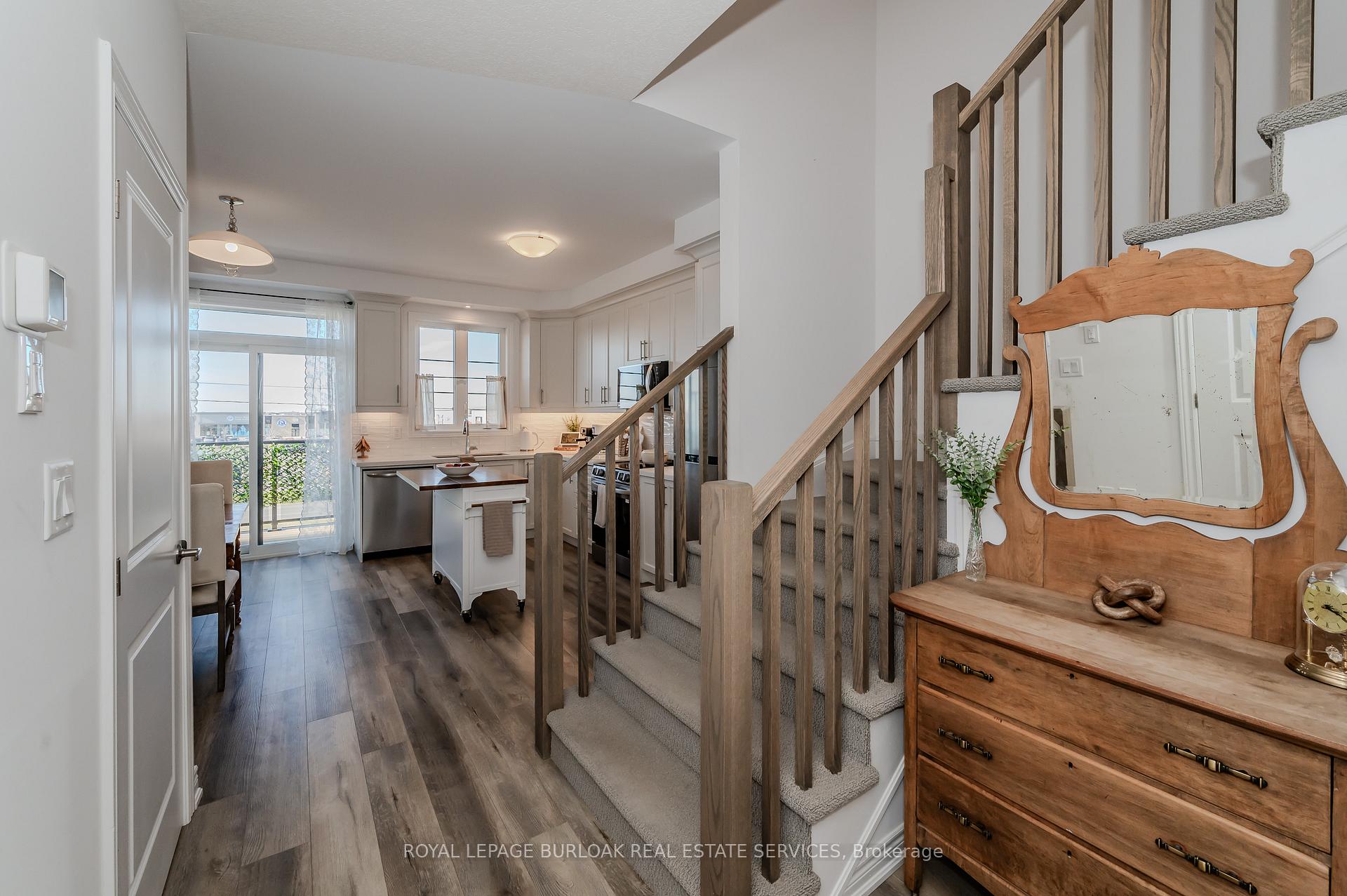Photo 11 of Unit 37, 120 Court Drive, Brant, Paris — HOMEH